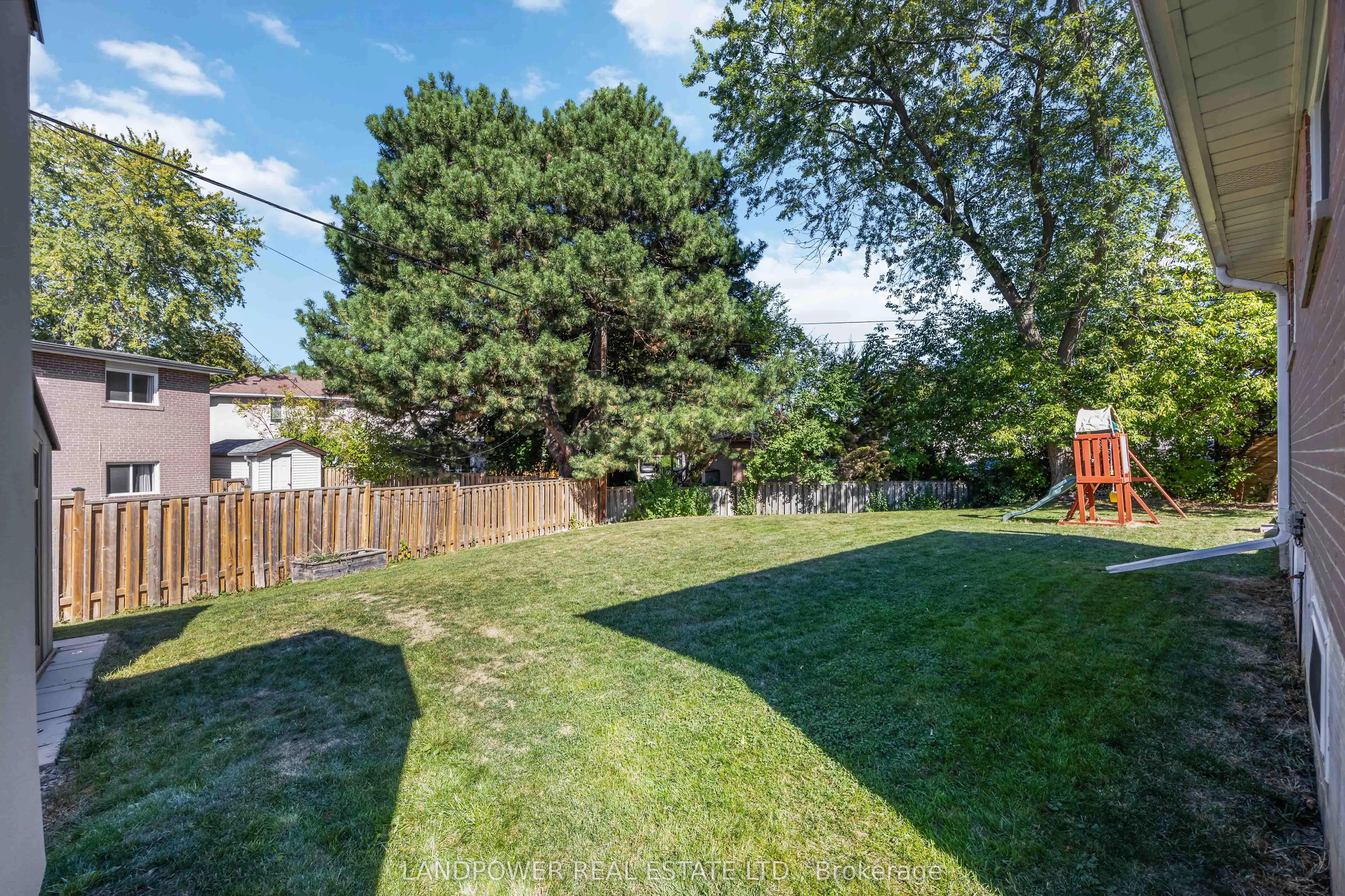 48 Marowyne Drive