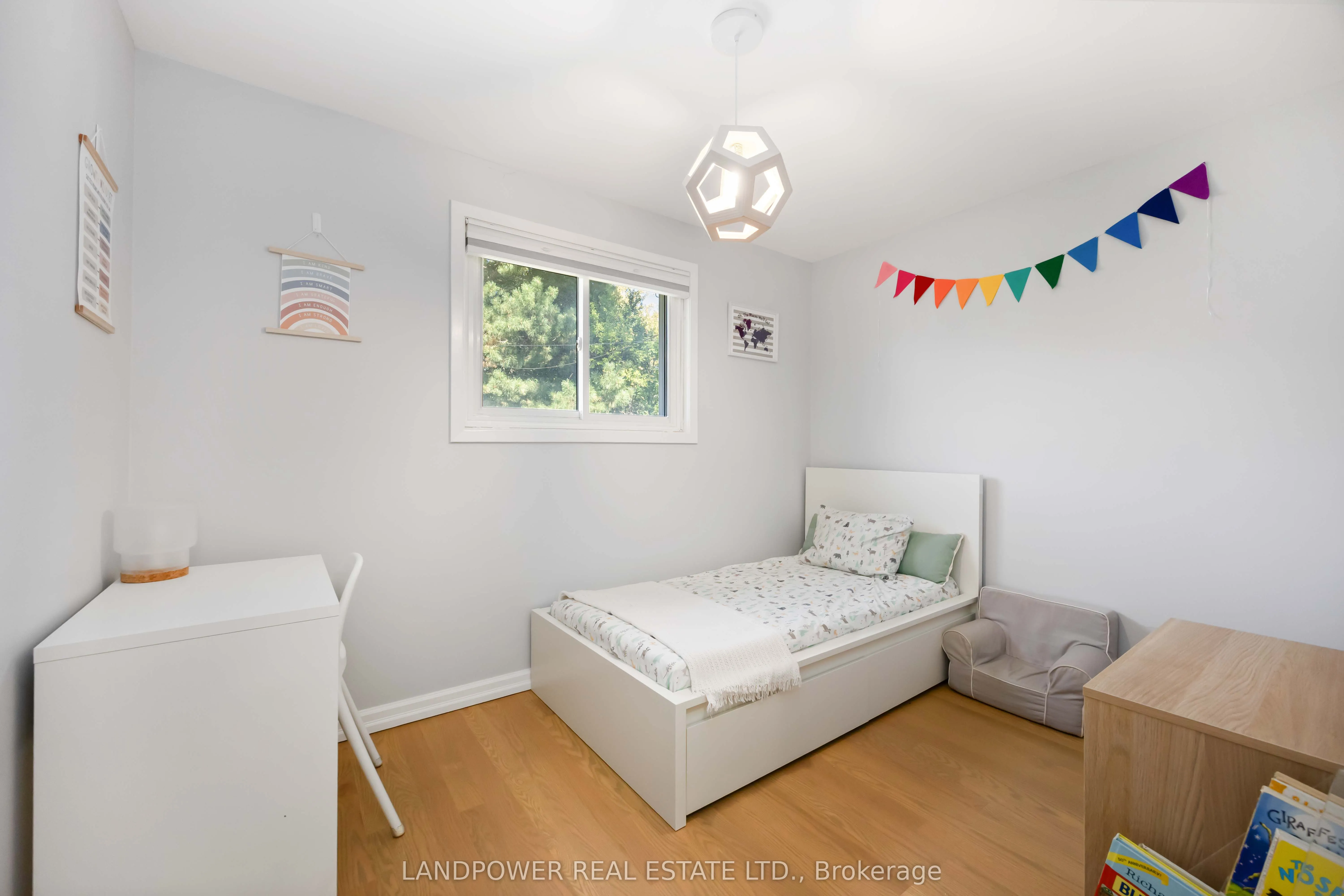 48 Marowyne Drive