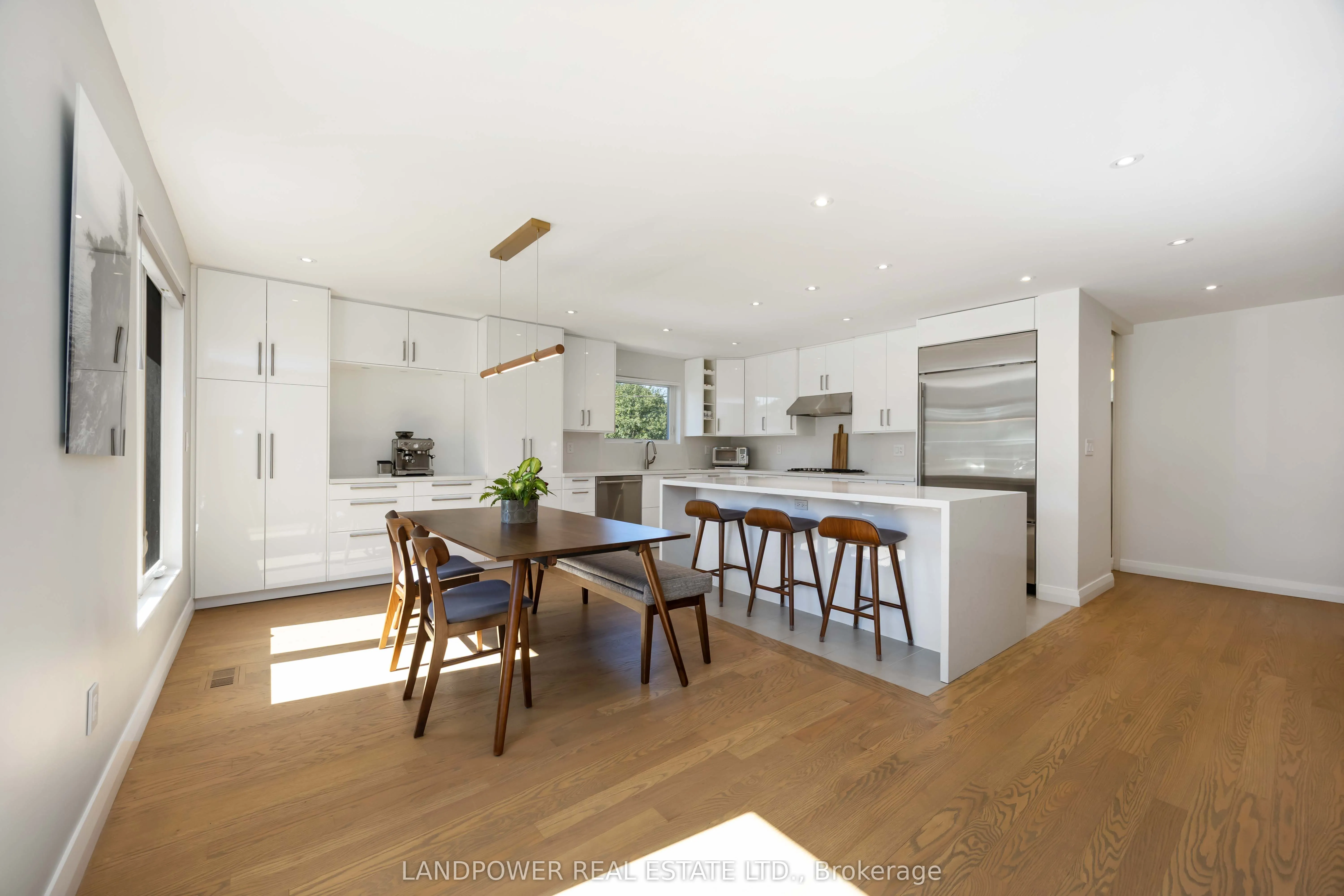 48 Marowyne Drive