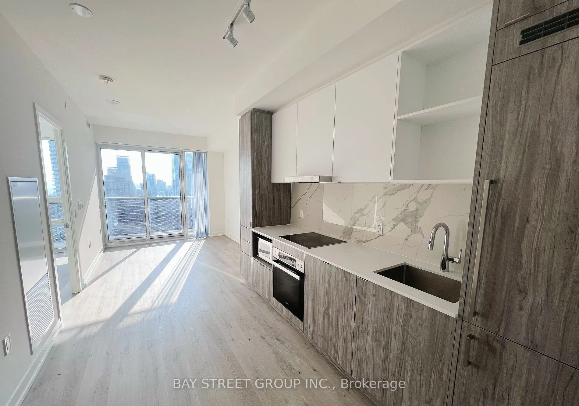 138 downes Street, #6110