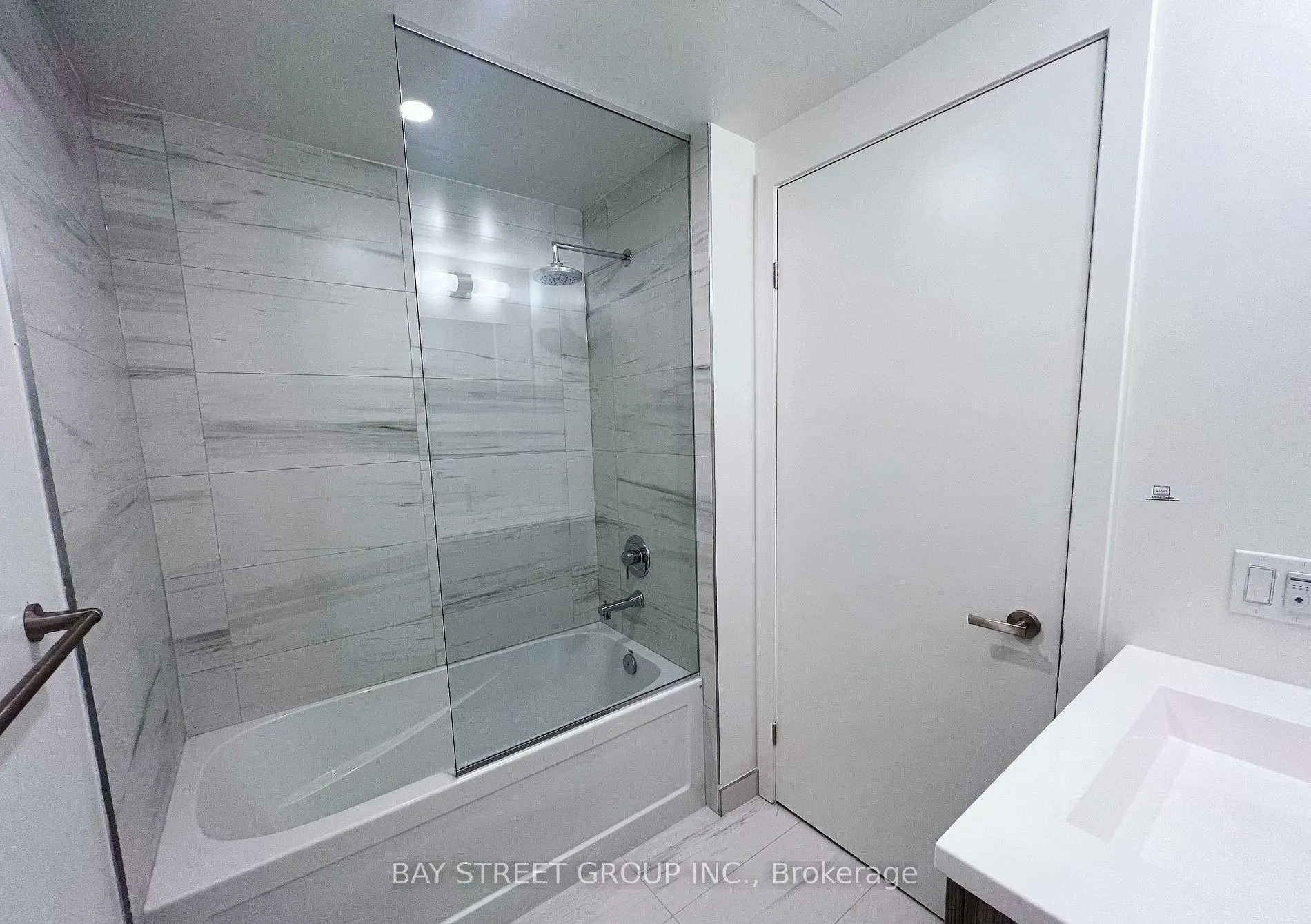 138 downes Street, #6110