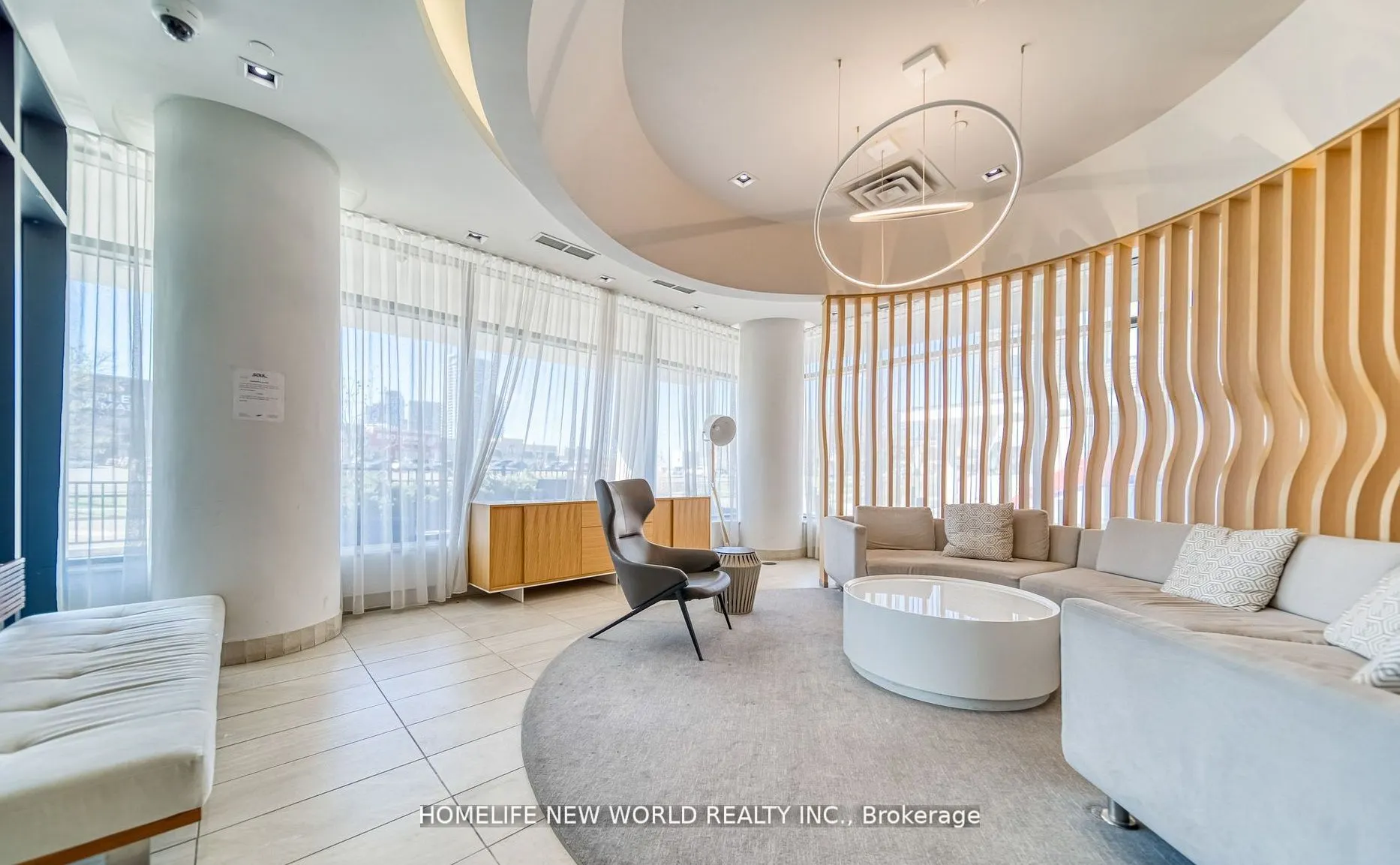 150 Fairview Mall Drive, #1211