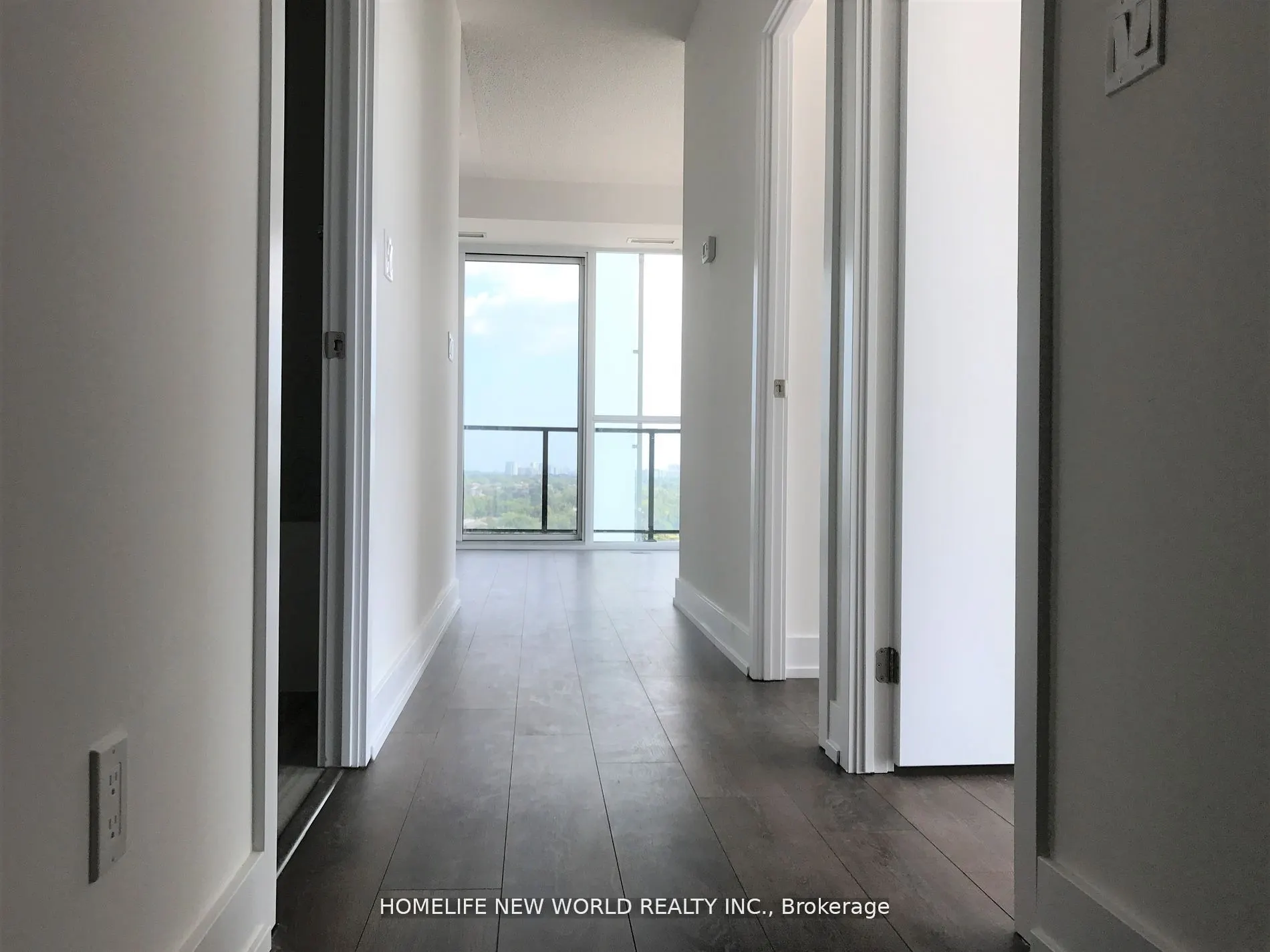 150 Fairview Mall Drive, #1211