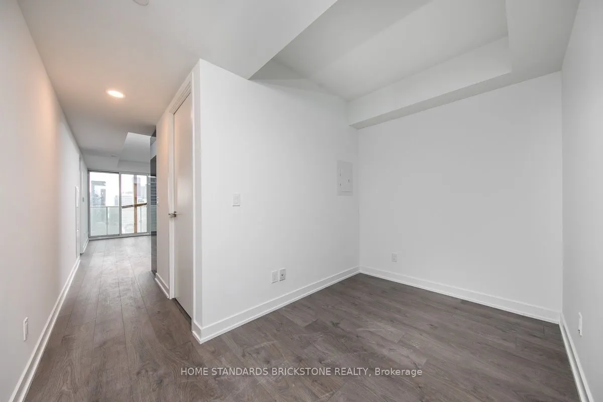 501 Yonge Street, #3010