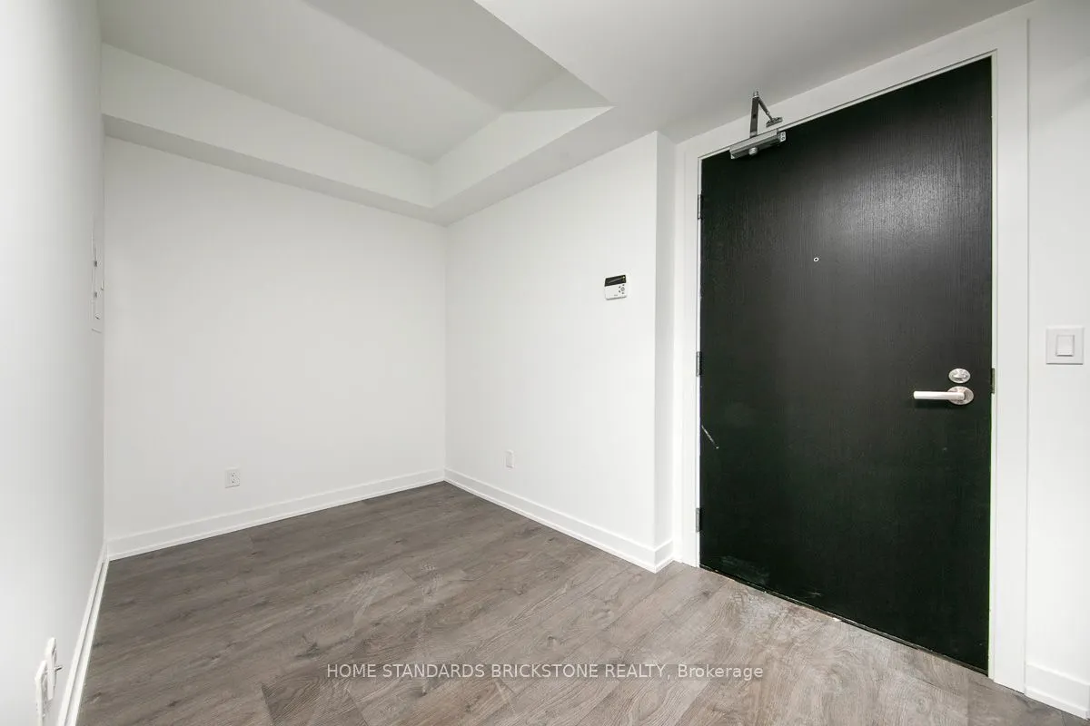 501 Yonge Street, #3010