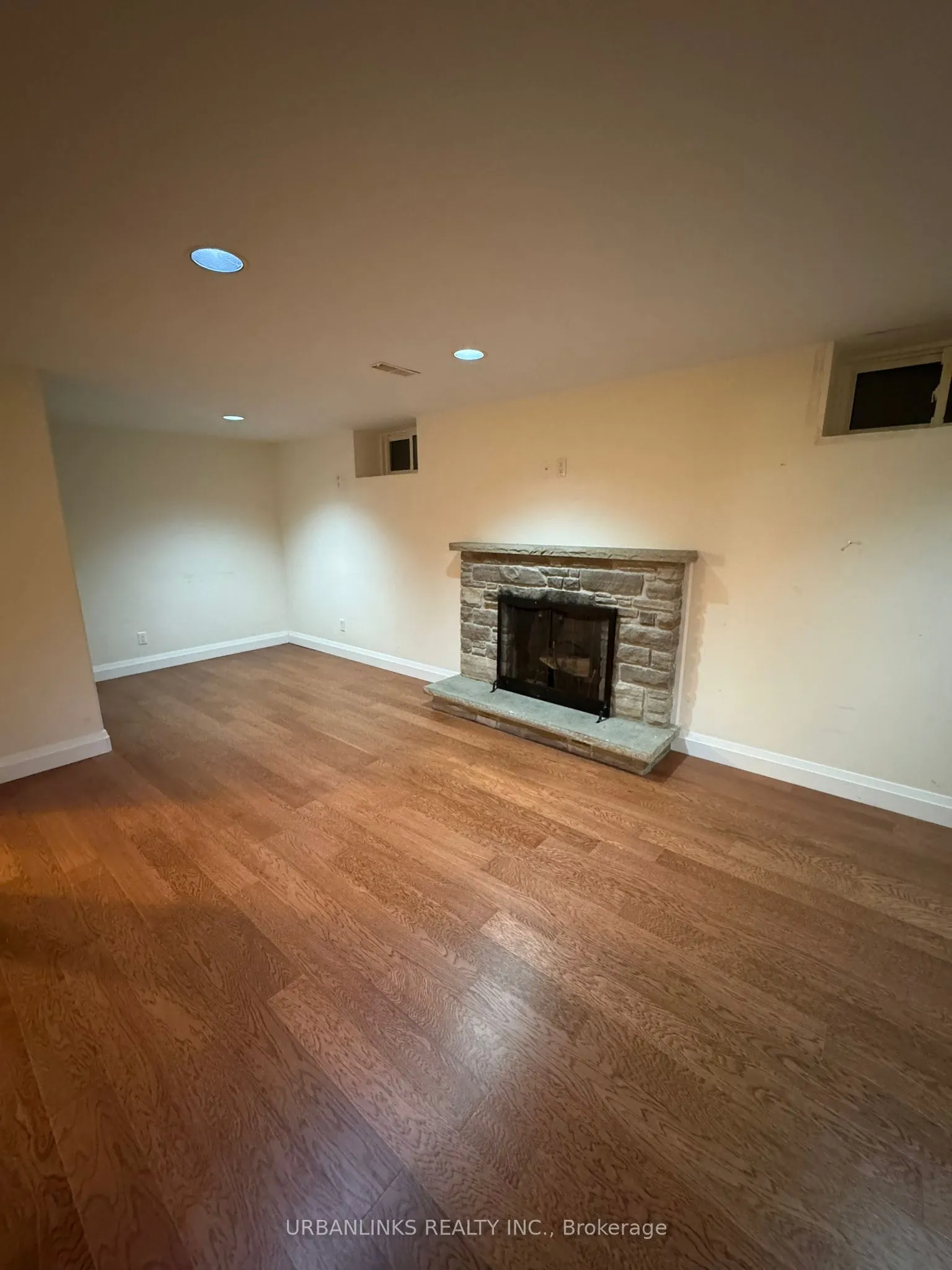 7 Shaughnessy Boulevard