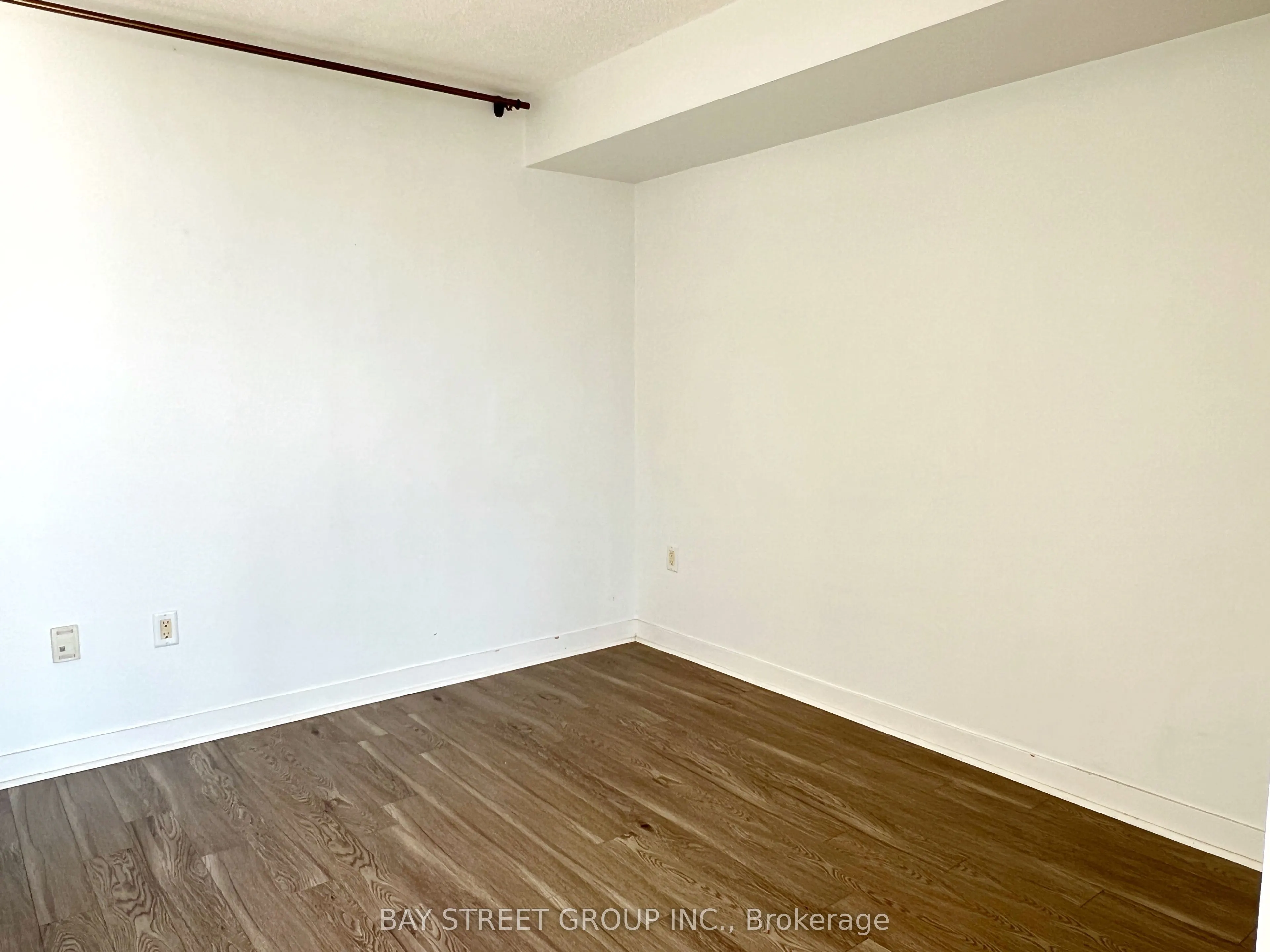 11 Brunel Court, #3716