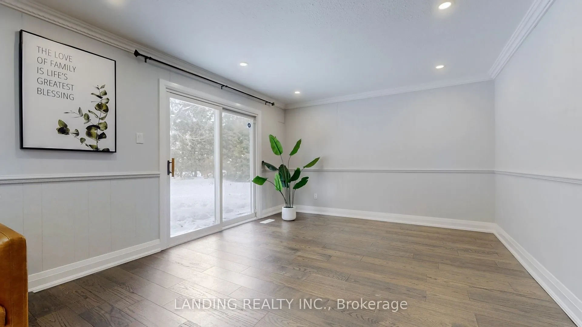 32 Lailey Crescent