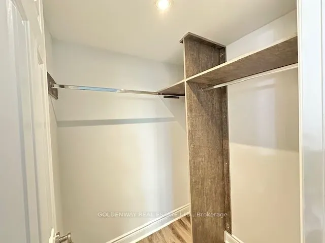 15 Greenview Avenue, #414