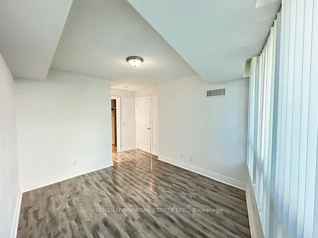 15 Greenview Avenue, #414