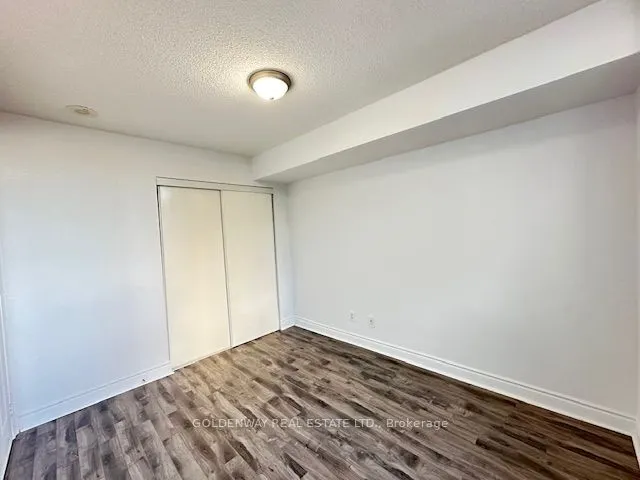 15 Greenview Avenue, #414