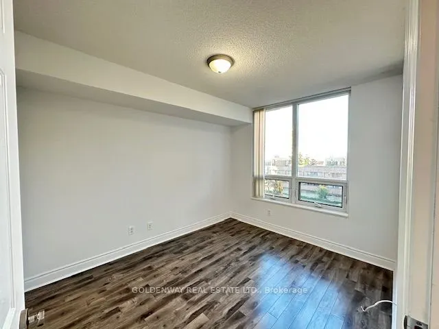 15 Greenview Avenue, #414
