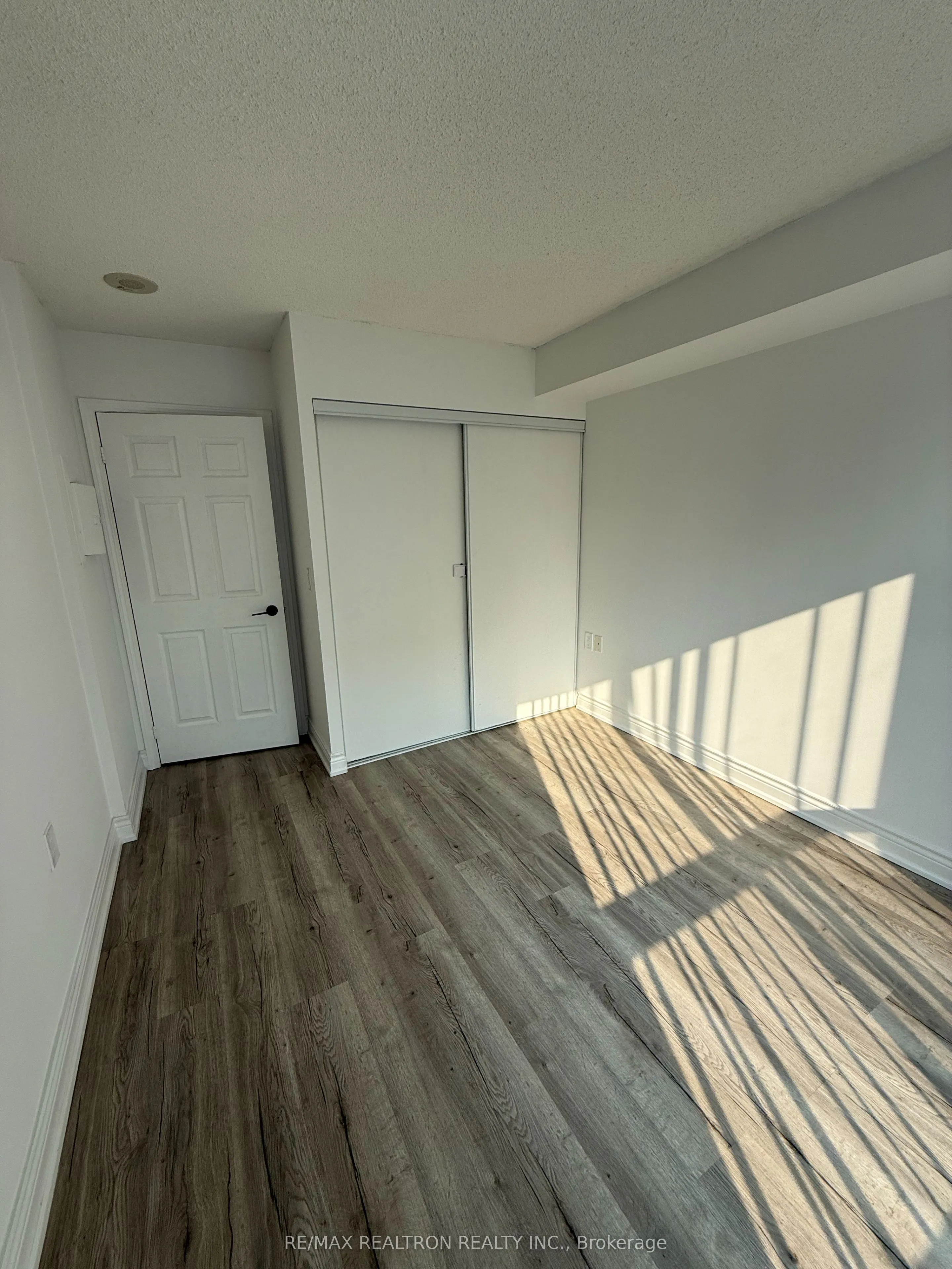 28 Olive Avenue, #LPH7