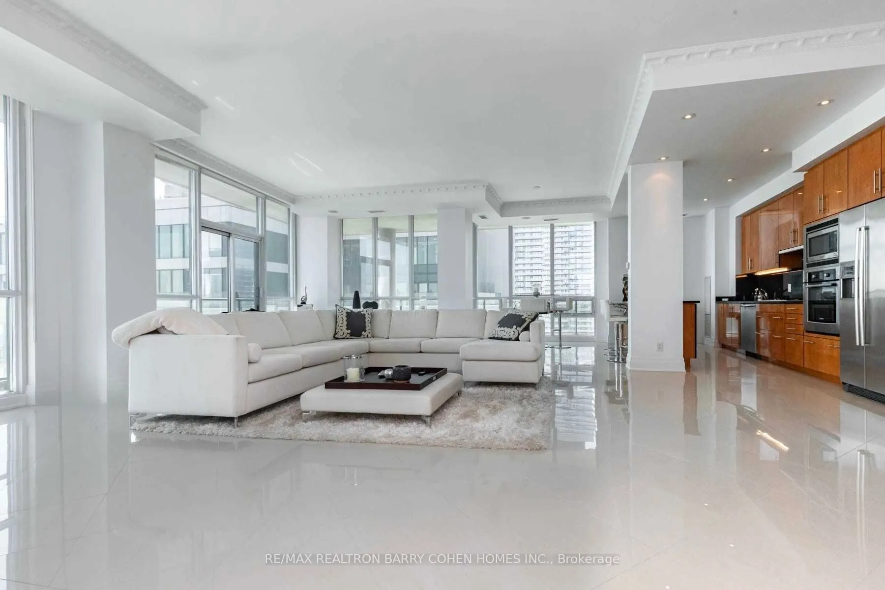16 Harbour Street, #5101