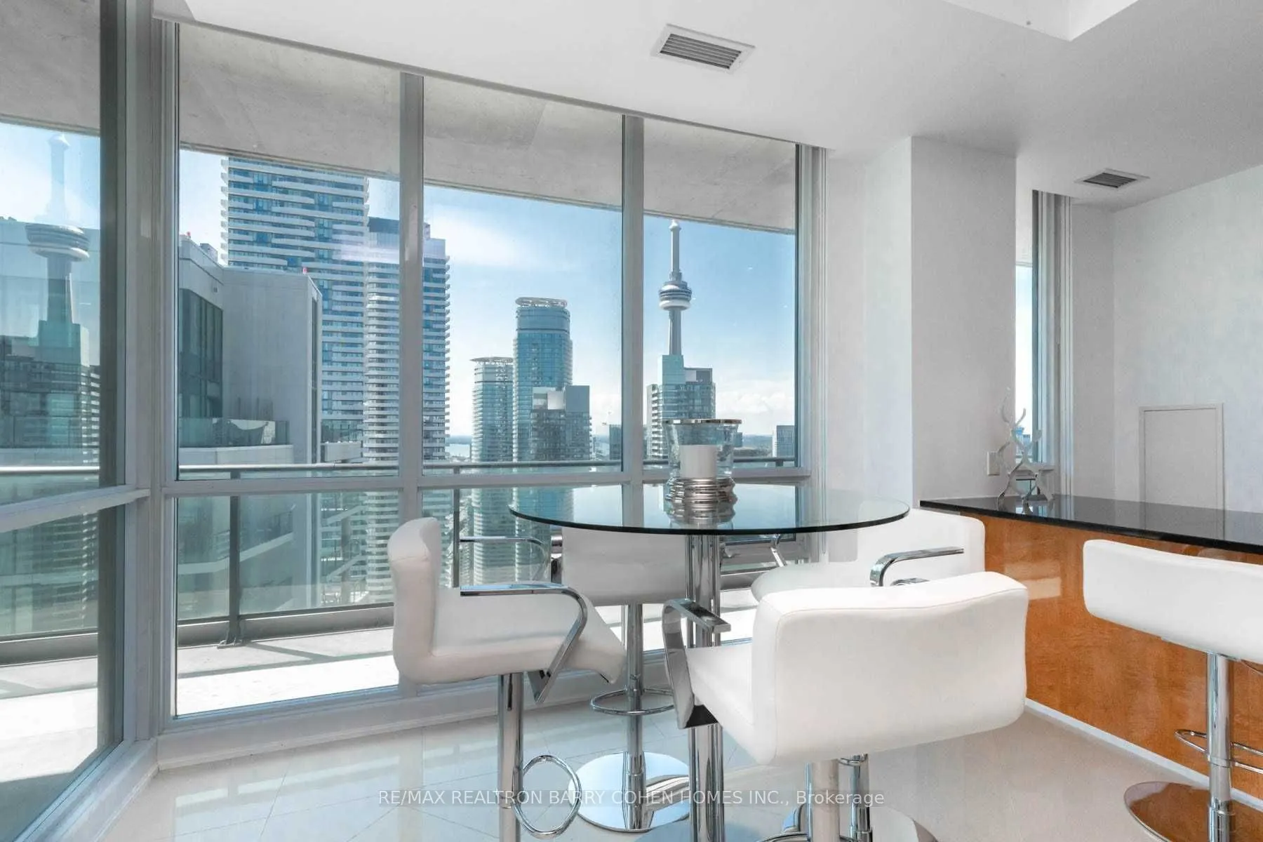 16 Harbour Street, #5101