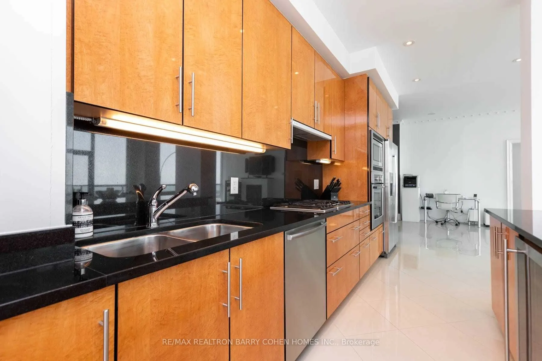 16 Harbour Street, #5101