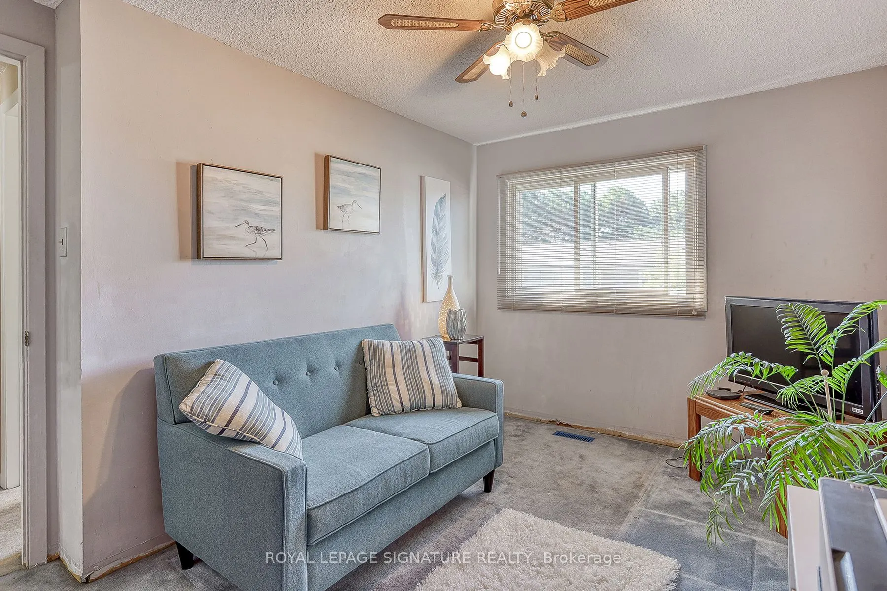 5 Golden Appleway, #90