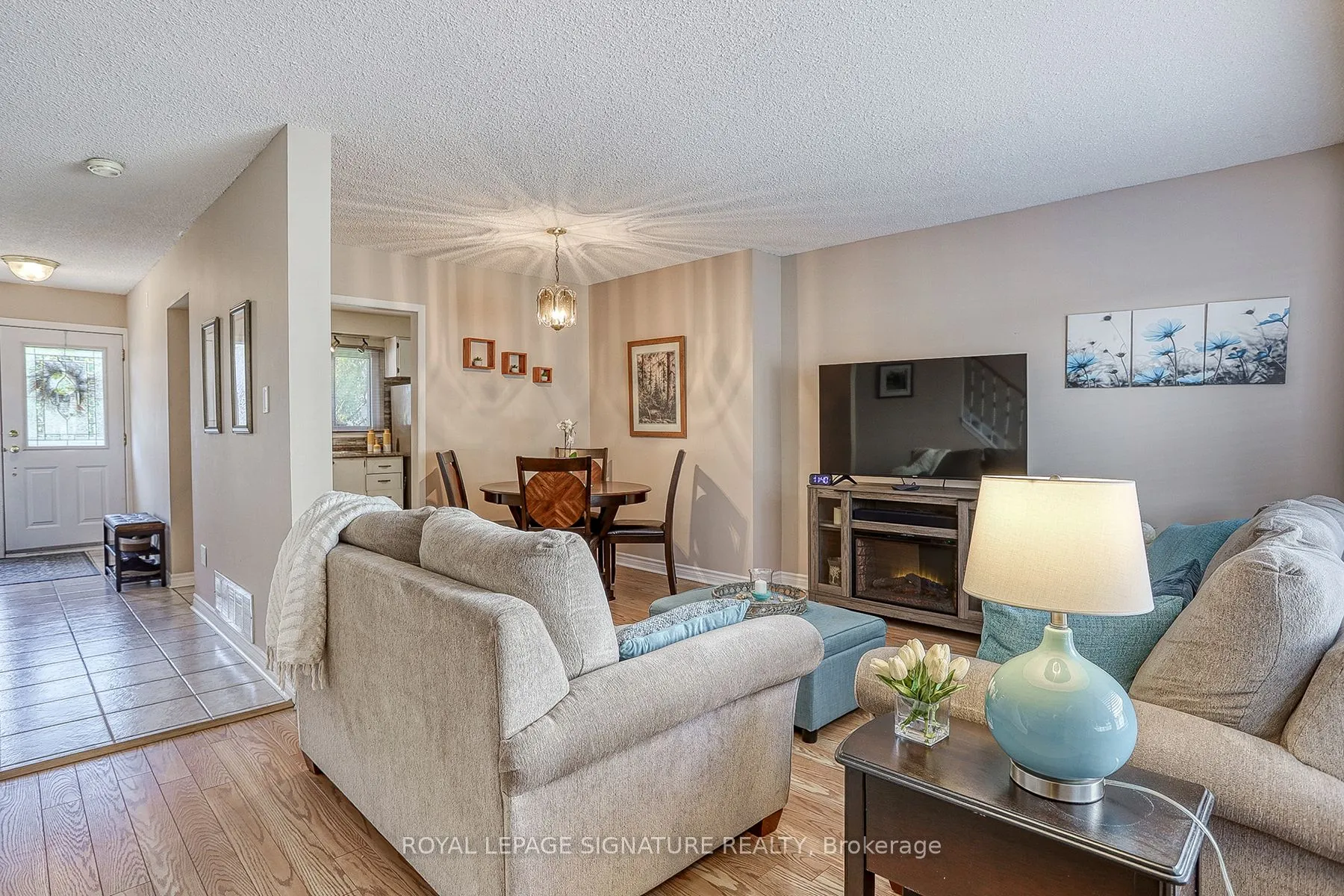 5 Golden Appleway, #90