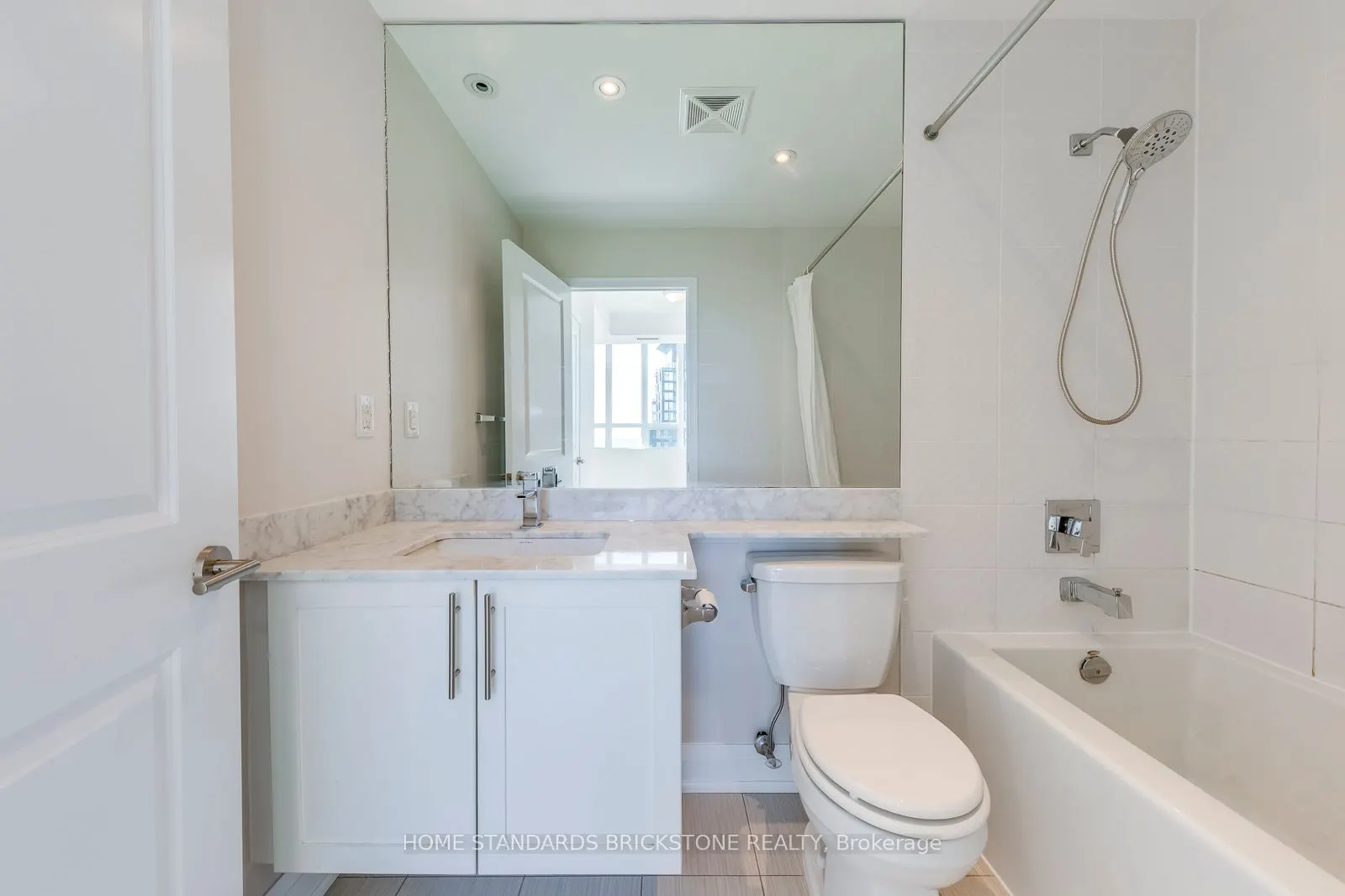 125 Western Battery Road, #2508