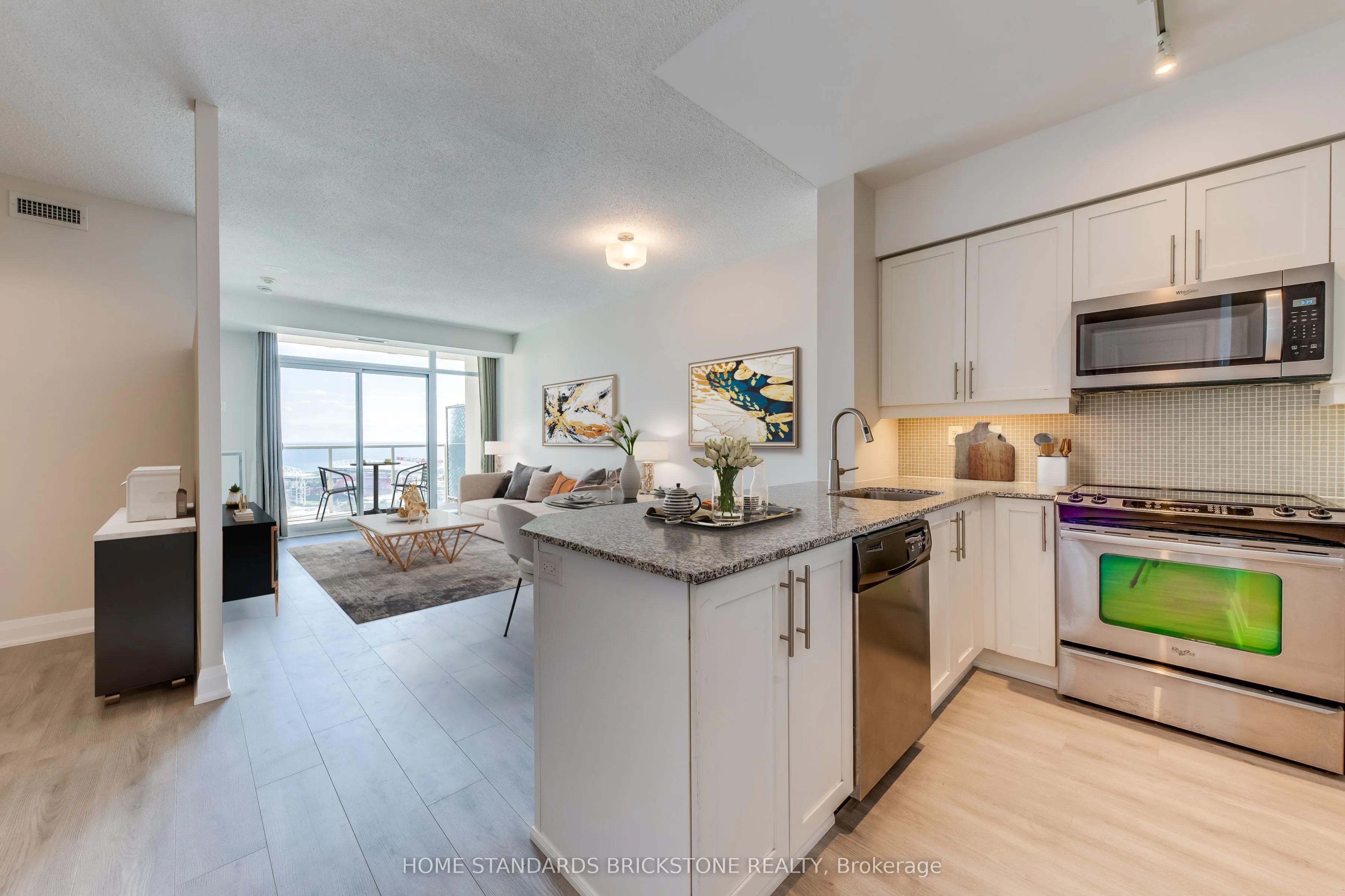 125 Western Battery Road, #2508