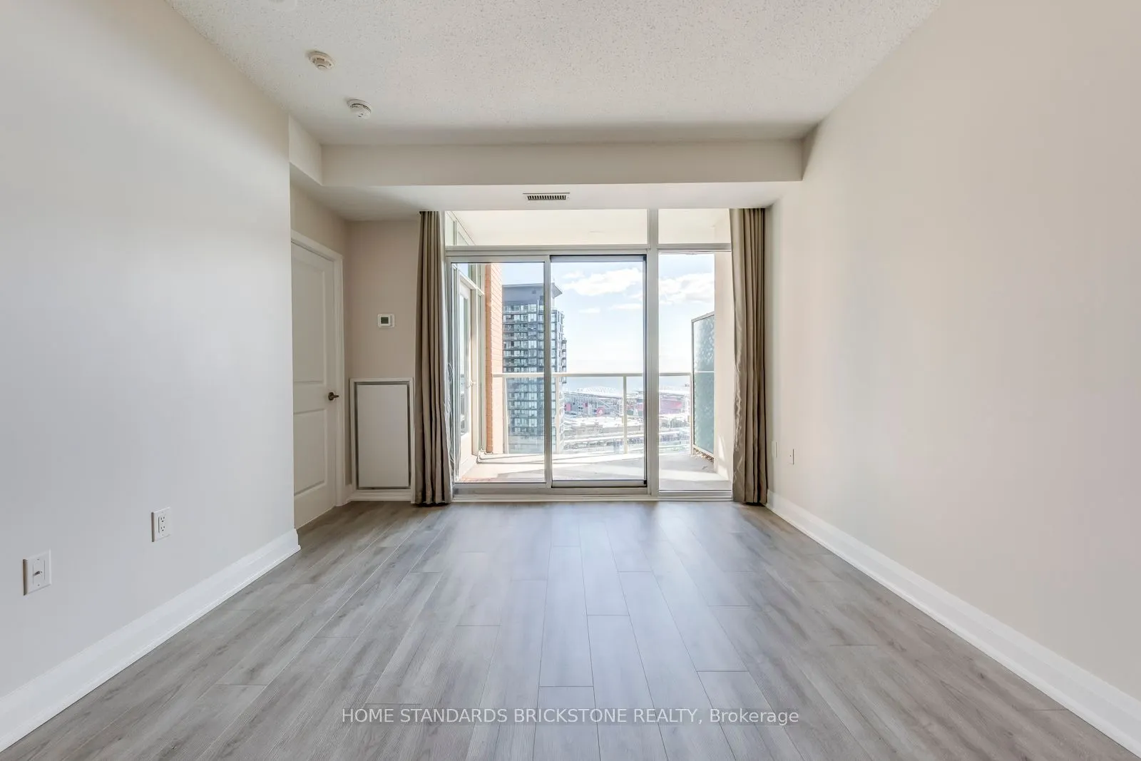 125 Western Battery Road, #2508