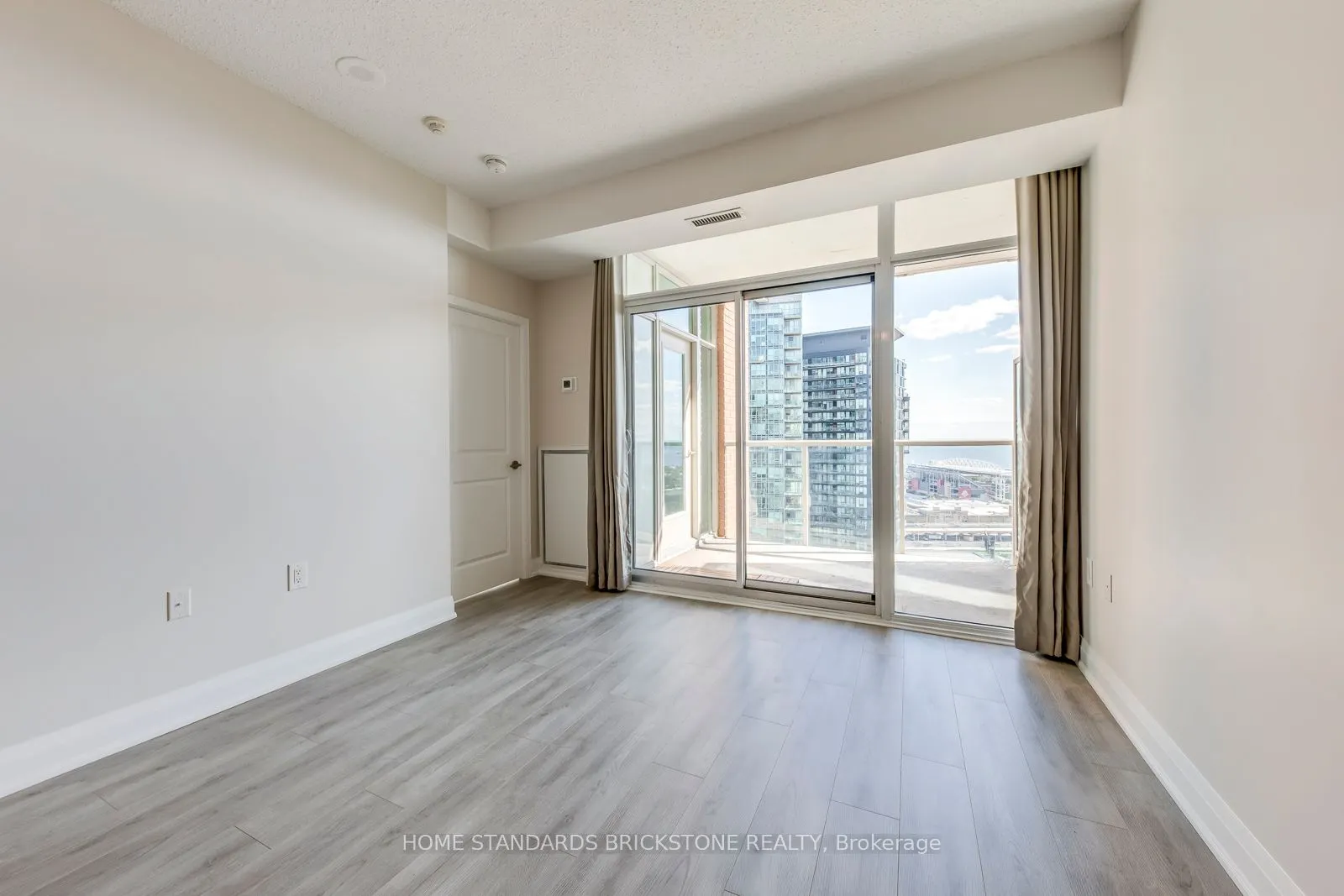 125 Western Battery Road, #2508