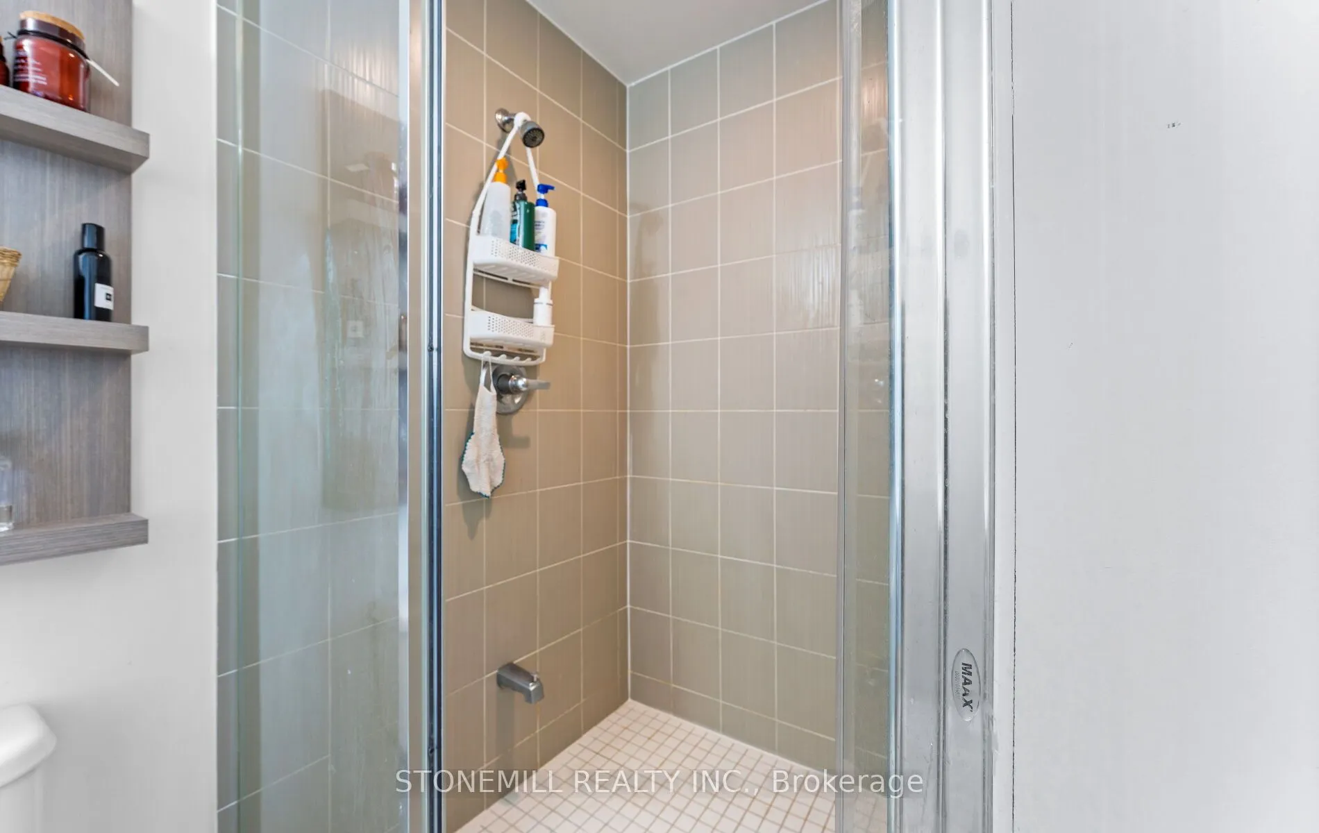 2015 Sheppard Avenue E, #LPH07