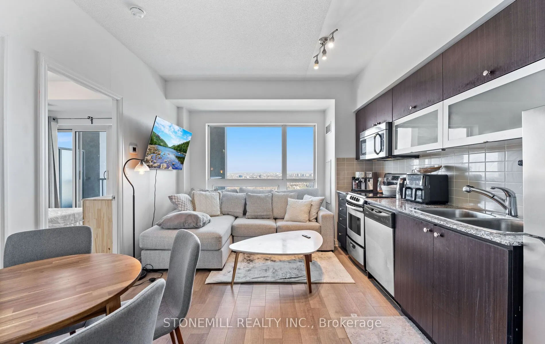 2015 Sheppard Avenue E, #LPH07