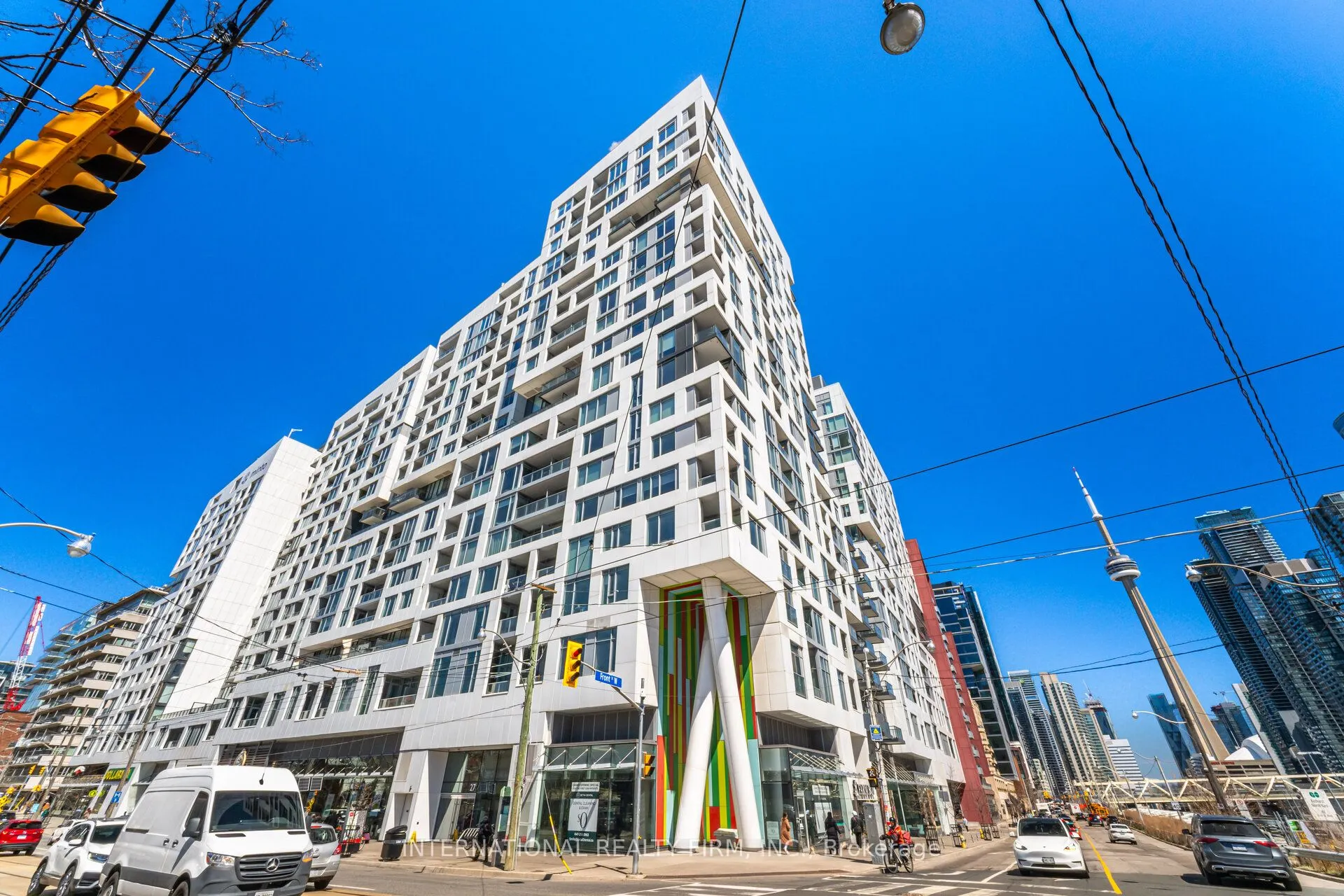 27 Bathurst Street, #1012