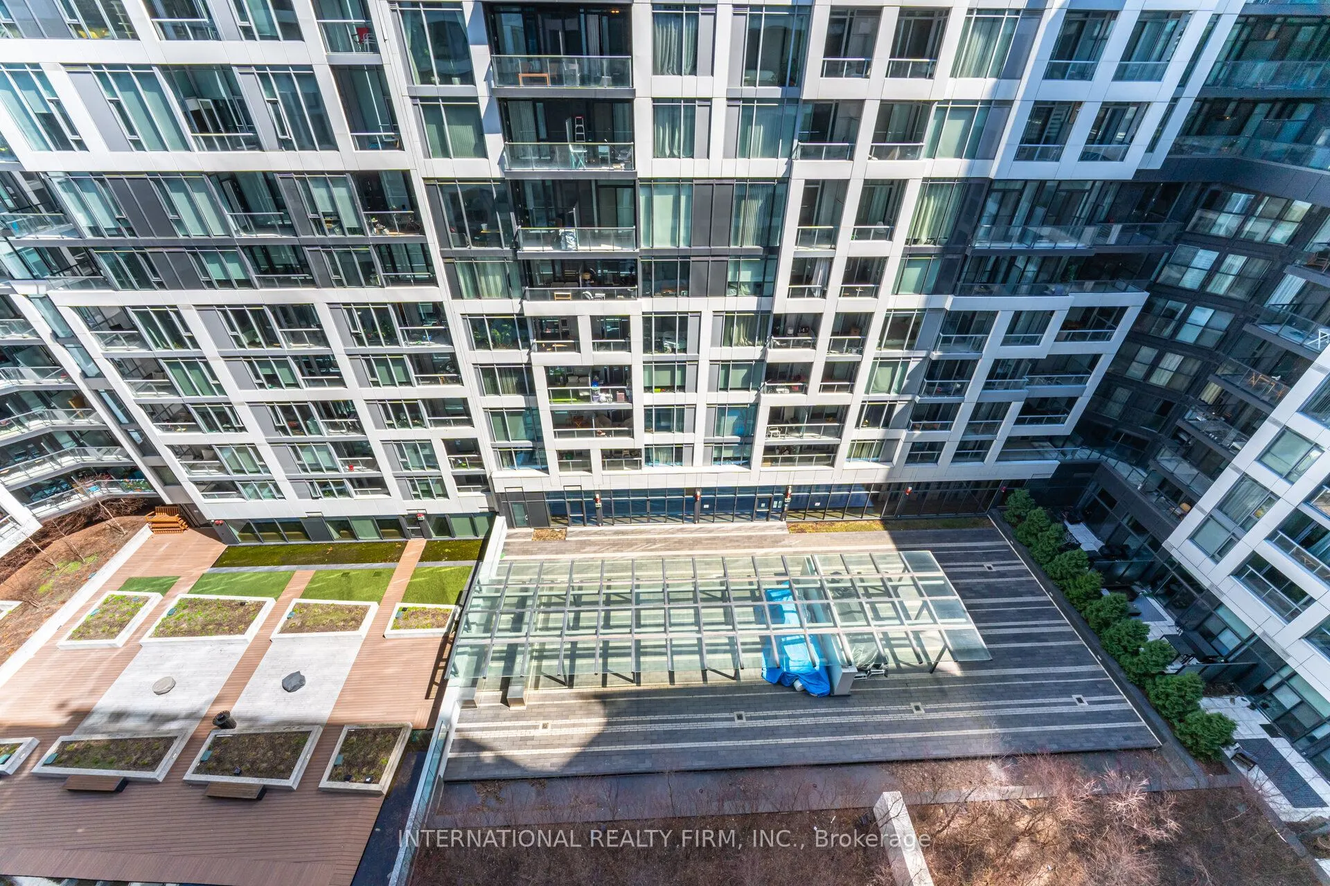 27 Bathurst Street, #1012