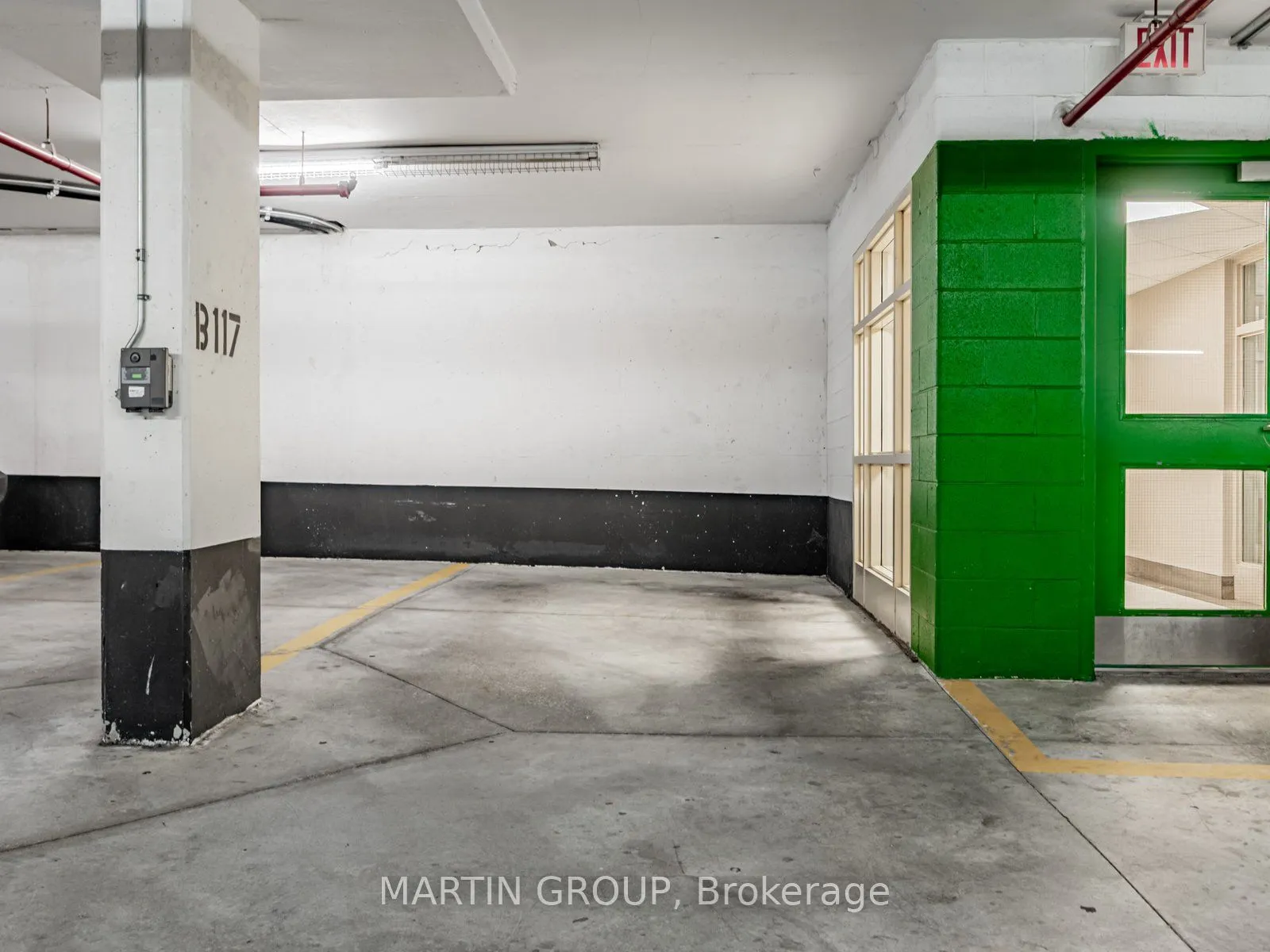 887 Bay Street, #506