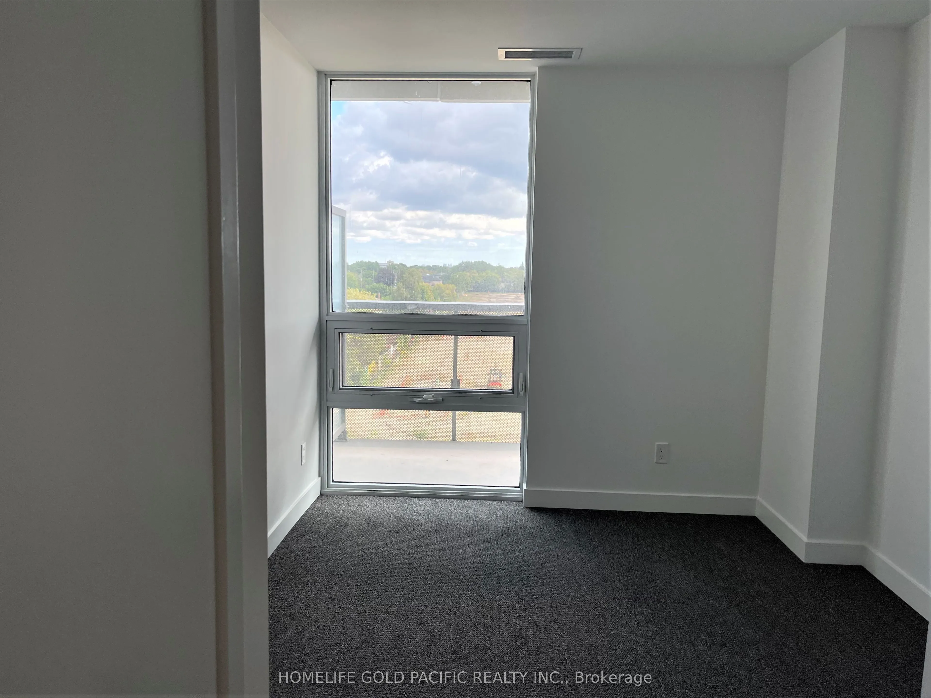 120 Varna Drive, #720