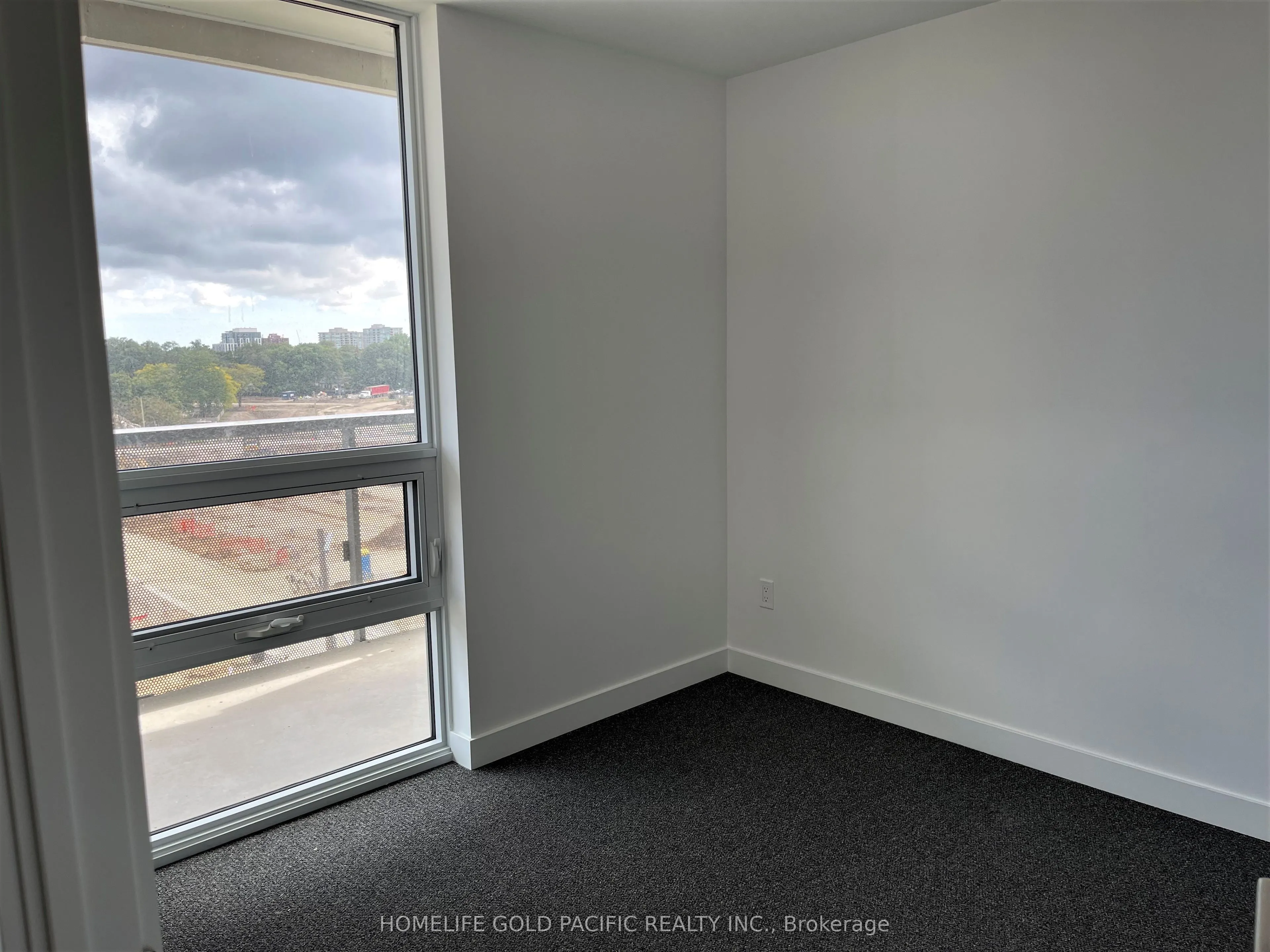 120 Varna Drive, #720