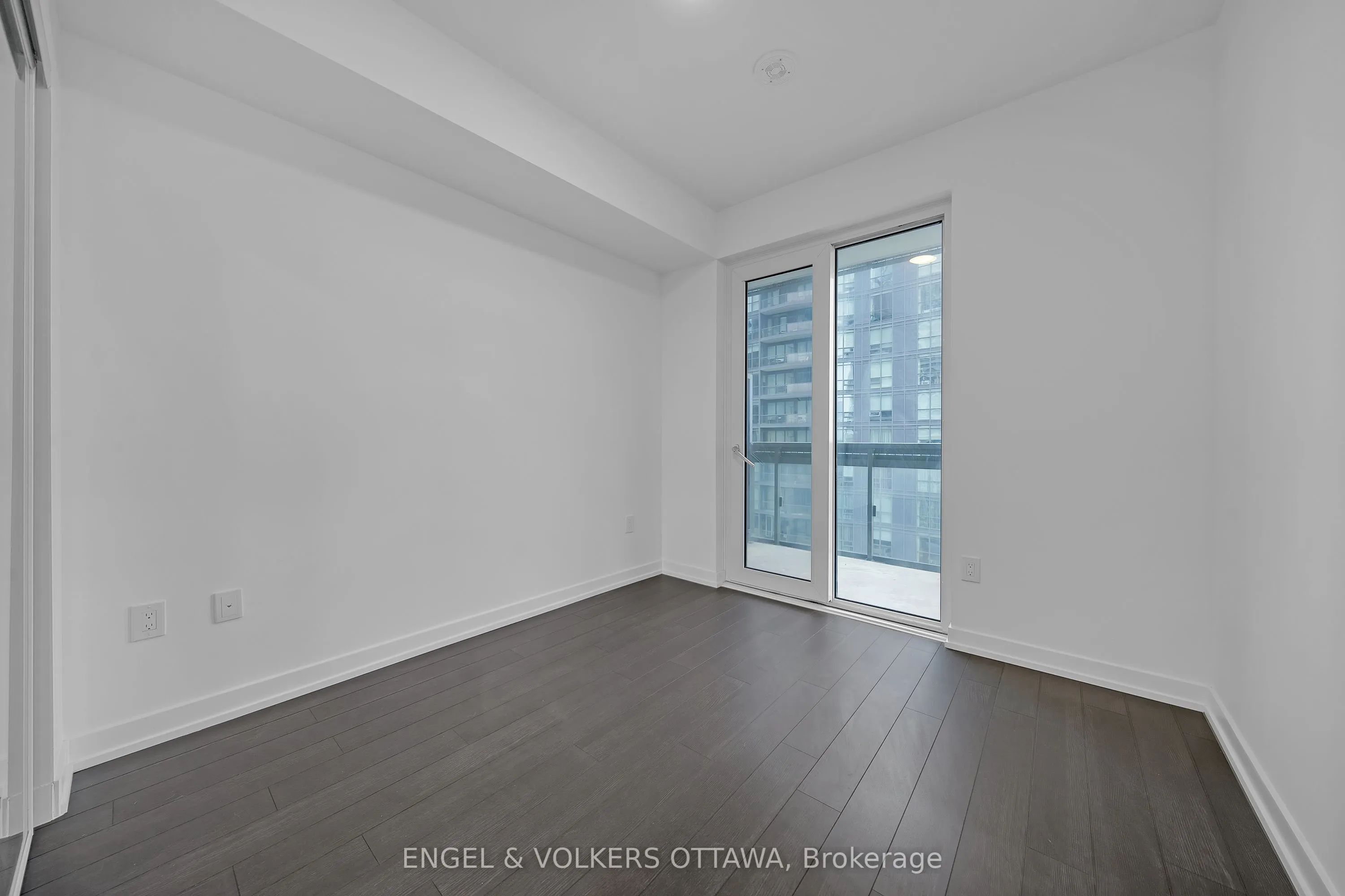 39 Roehampton Avenue, #2509