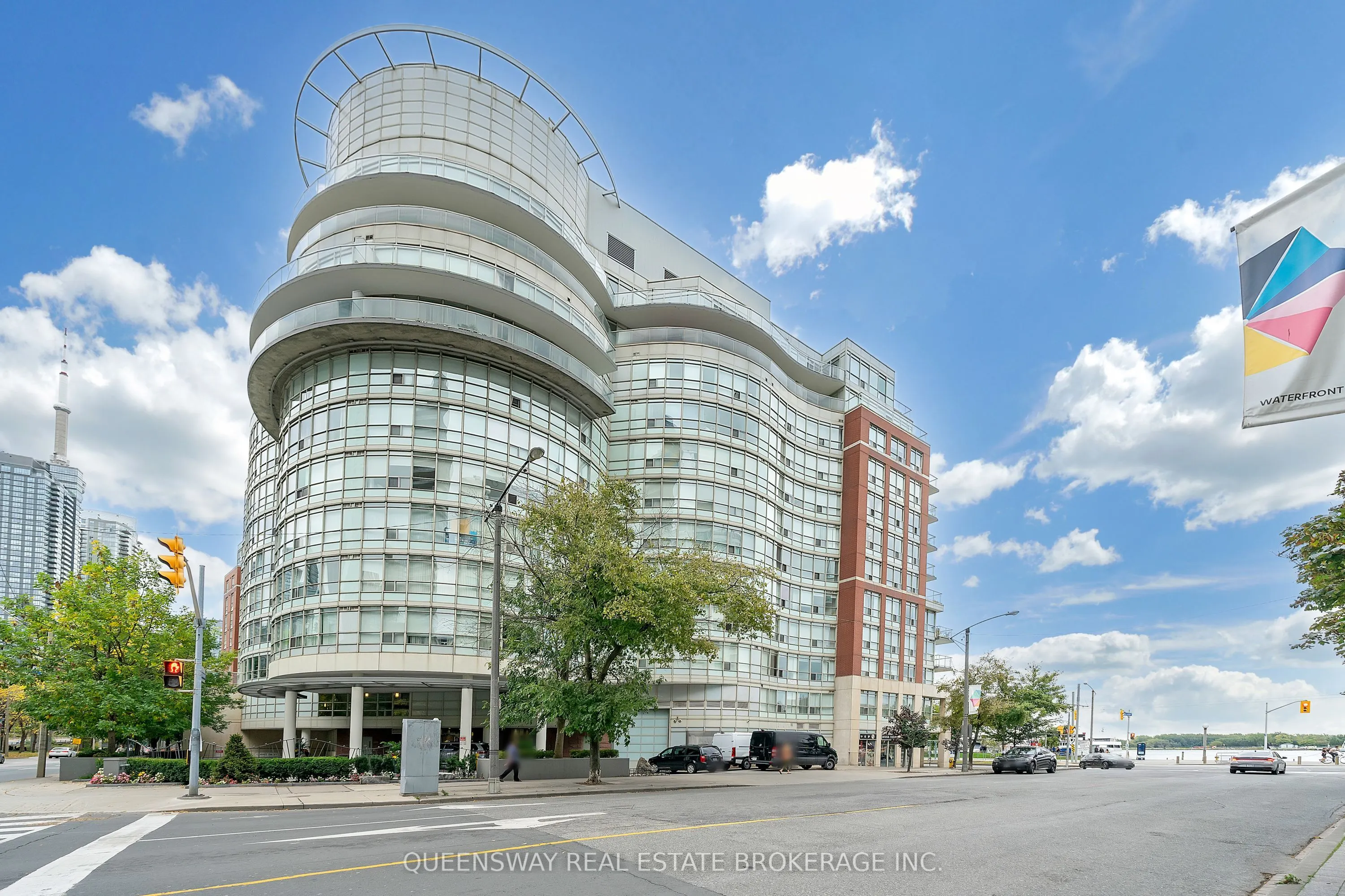550 Queens Quay W, #429