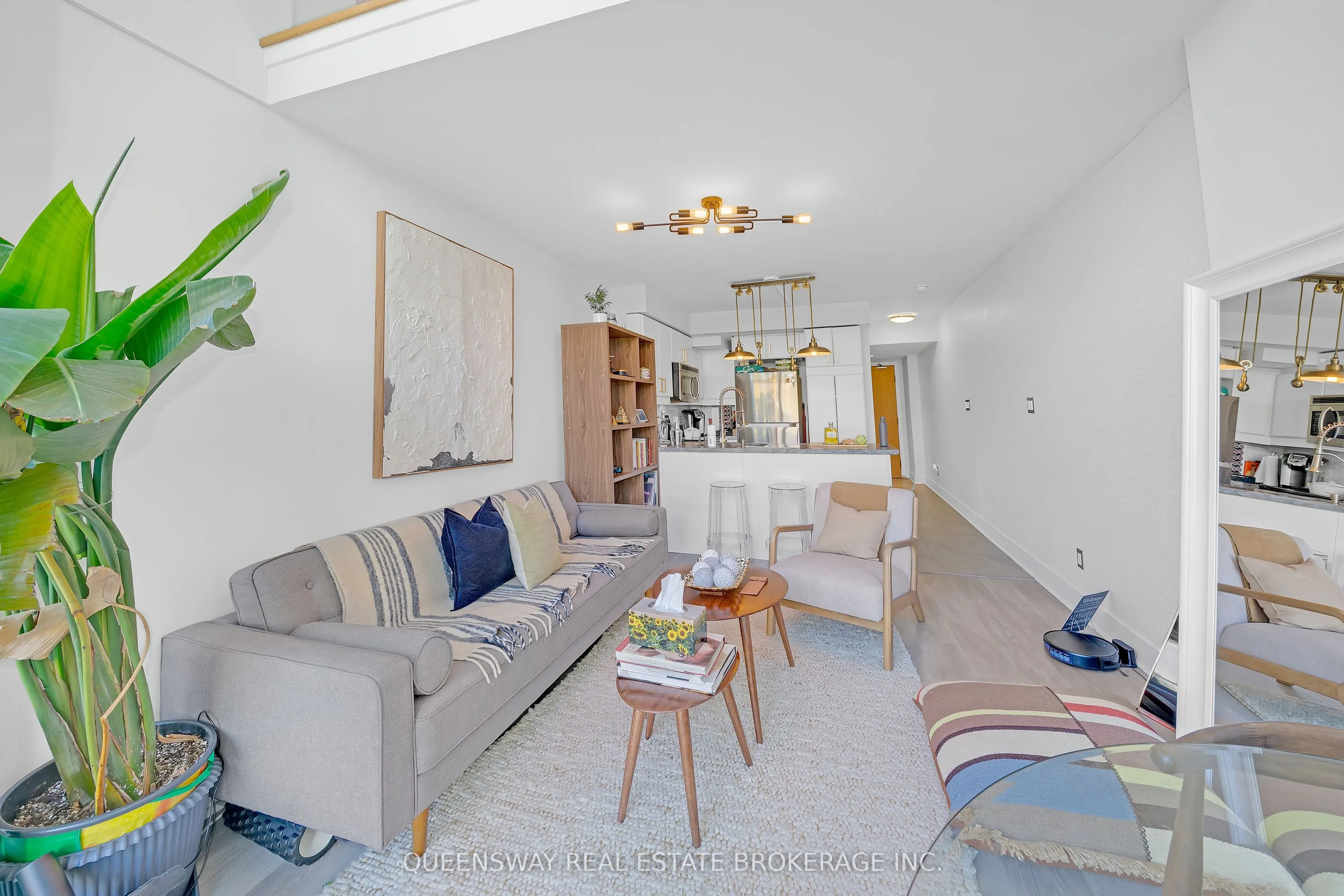 550 Queens Quay W, #429