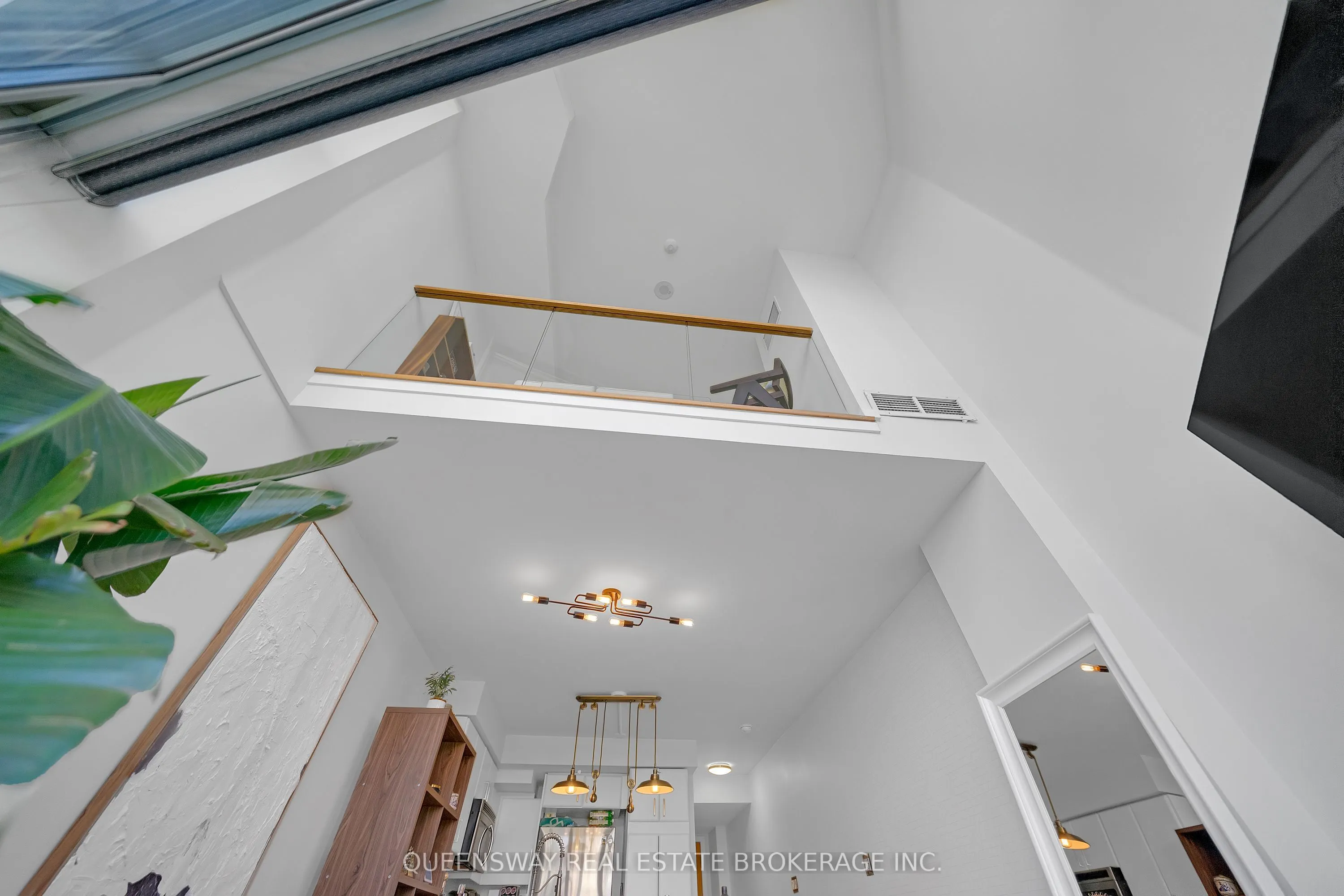 550 Queens Quay W, #429
