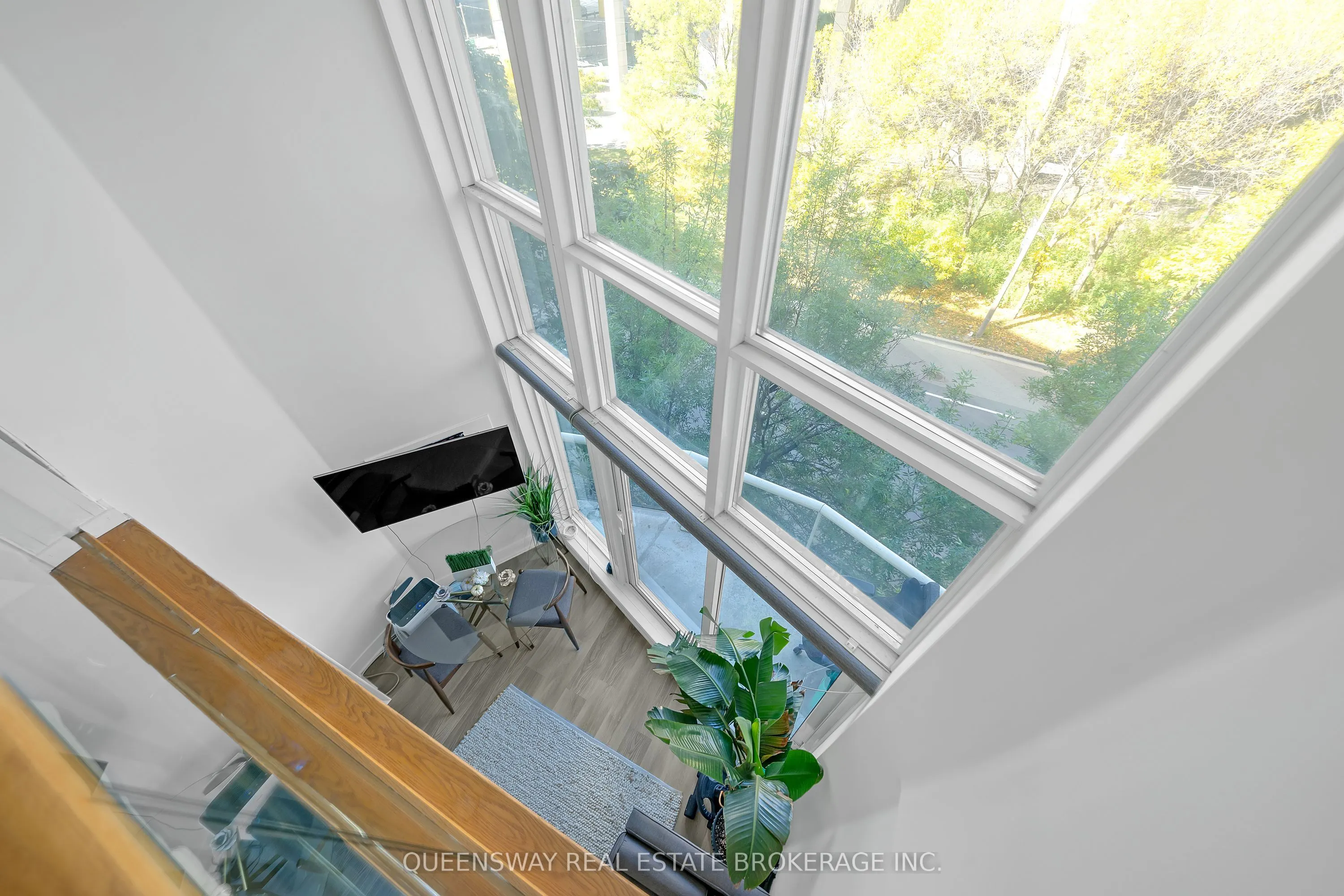550 Queens Quay W, #429