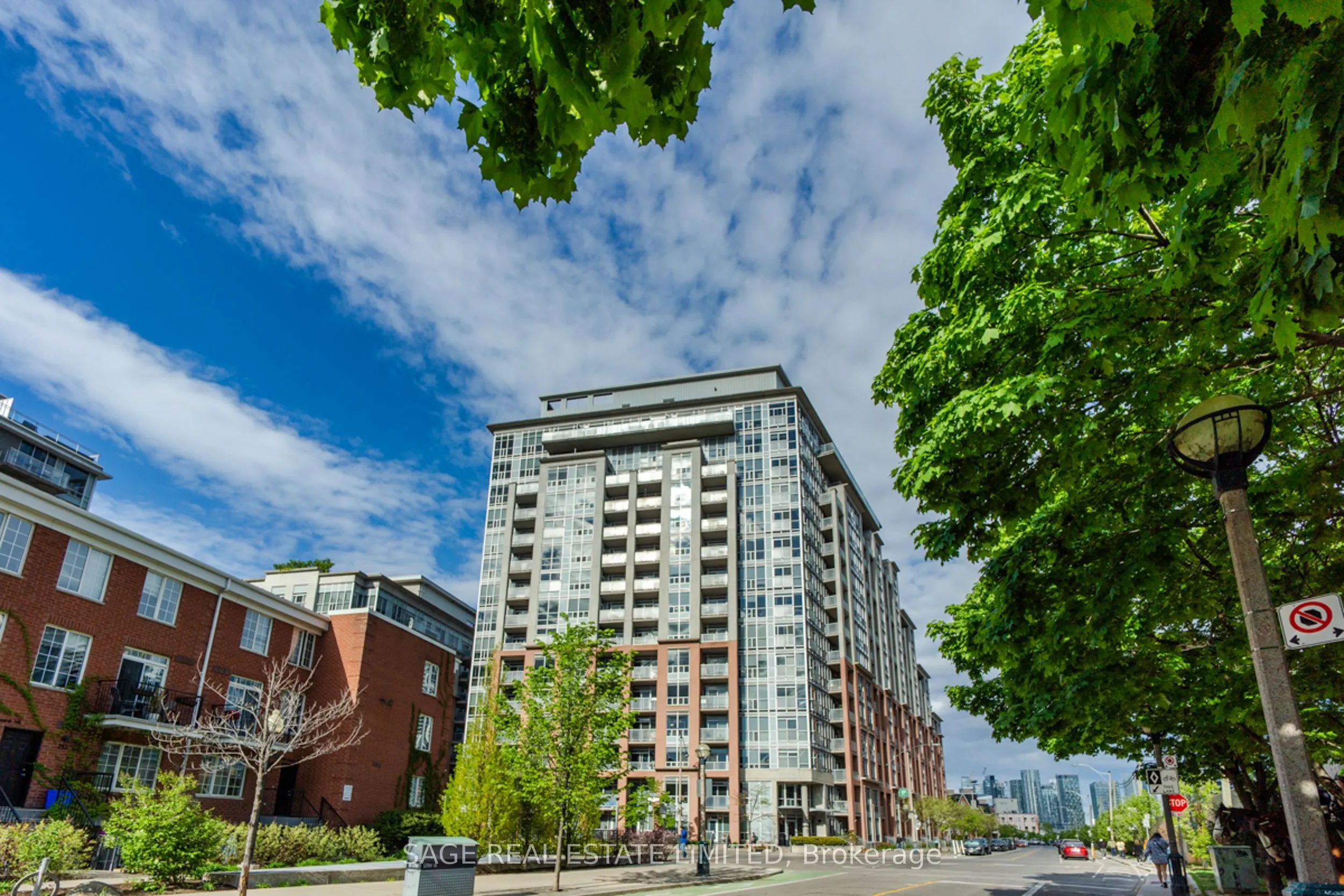 1005 King Street W, #804