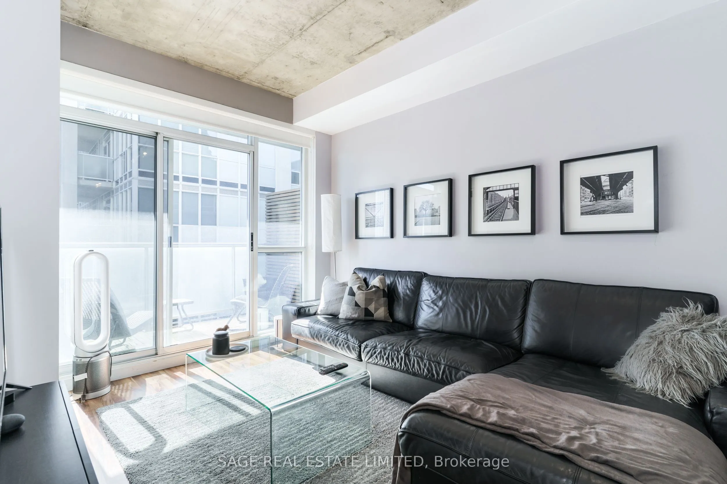1005 King Street W, #804