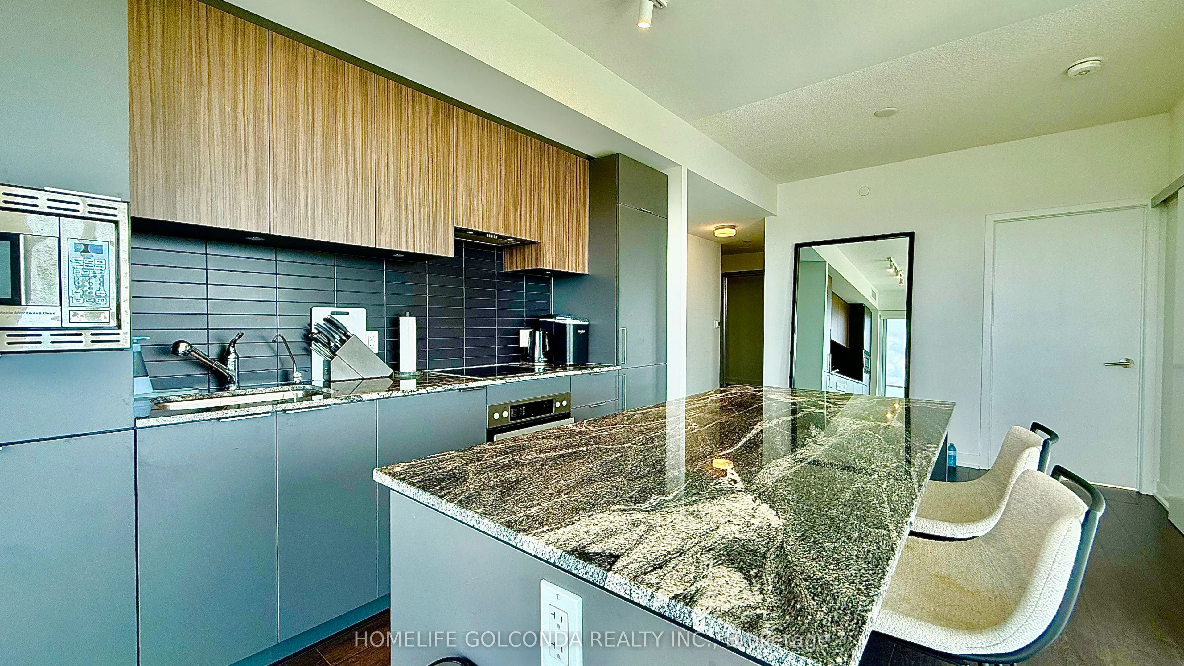 20 O'Neill Road, #733