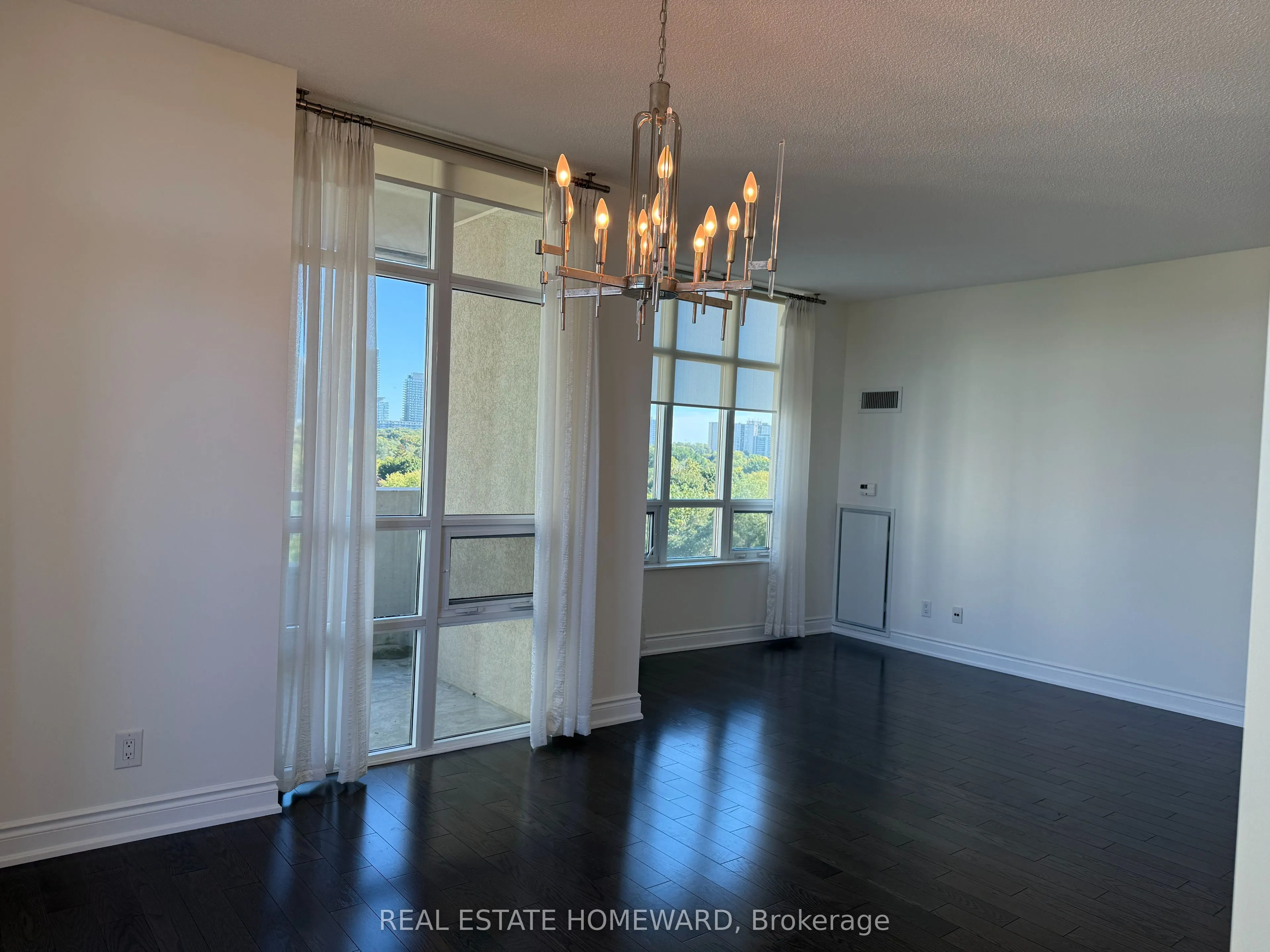 10 Bloorview Place, #714