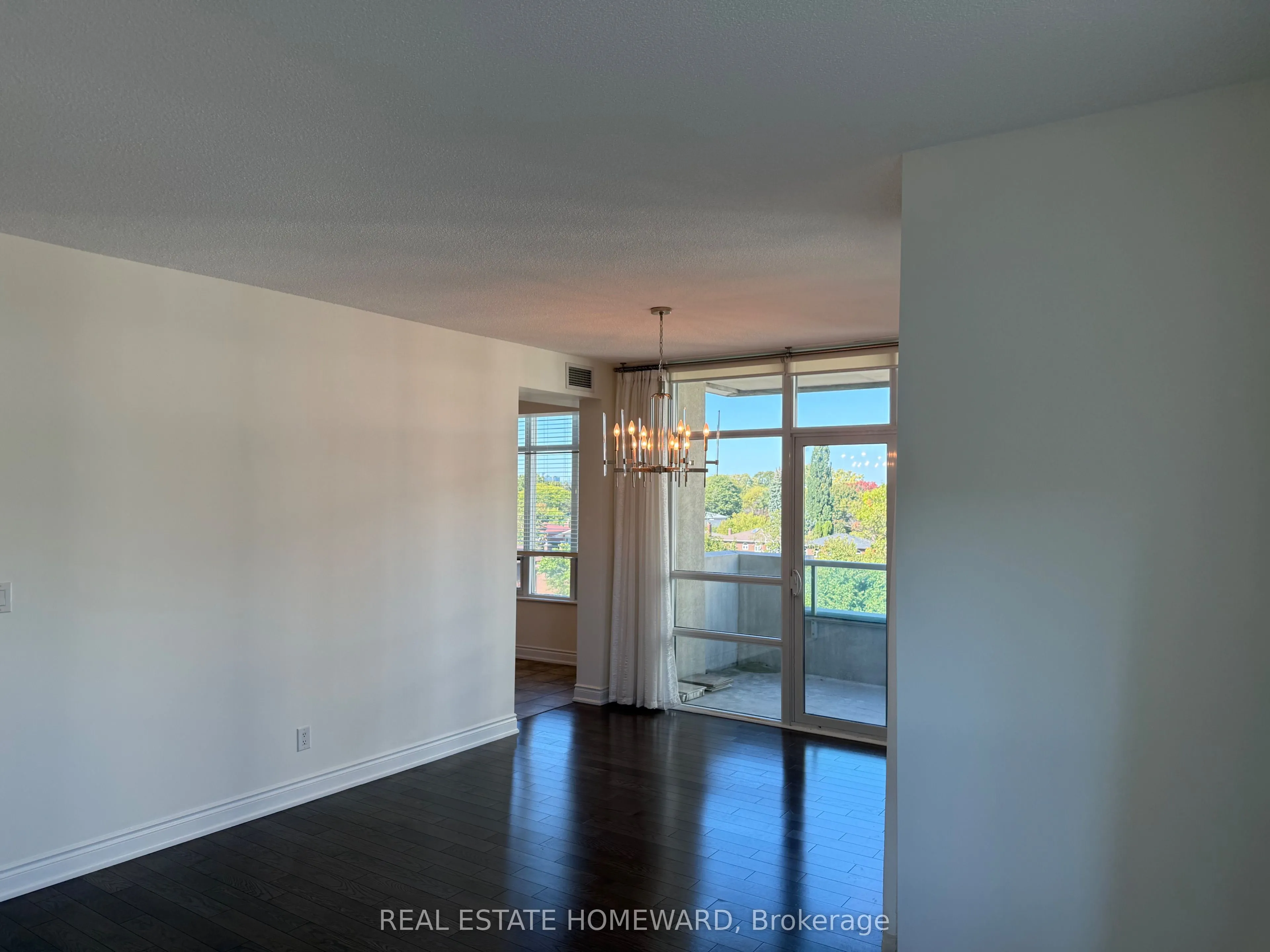10 Bloorview Place, #714