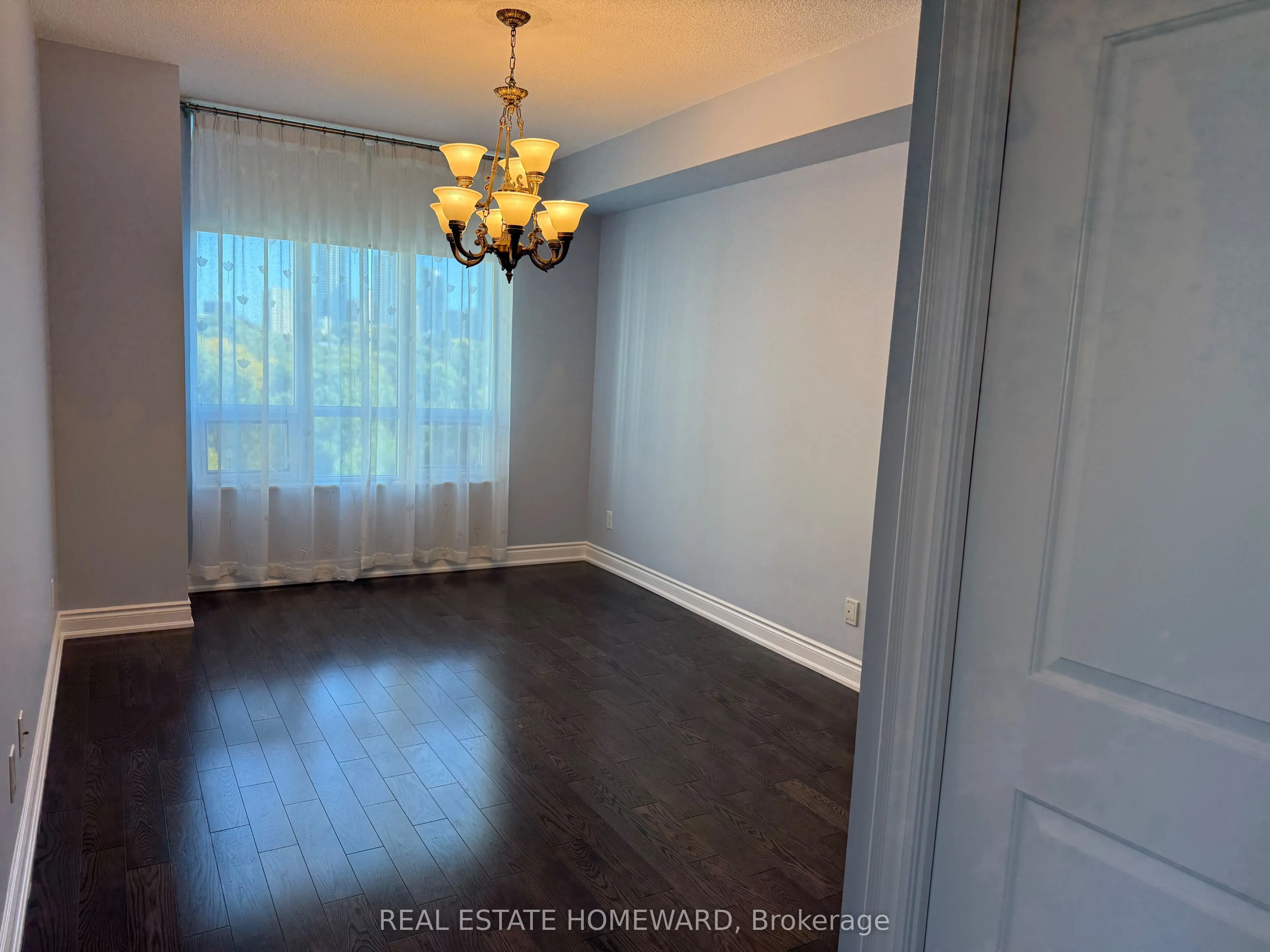 10 Bloorview Place, #714
