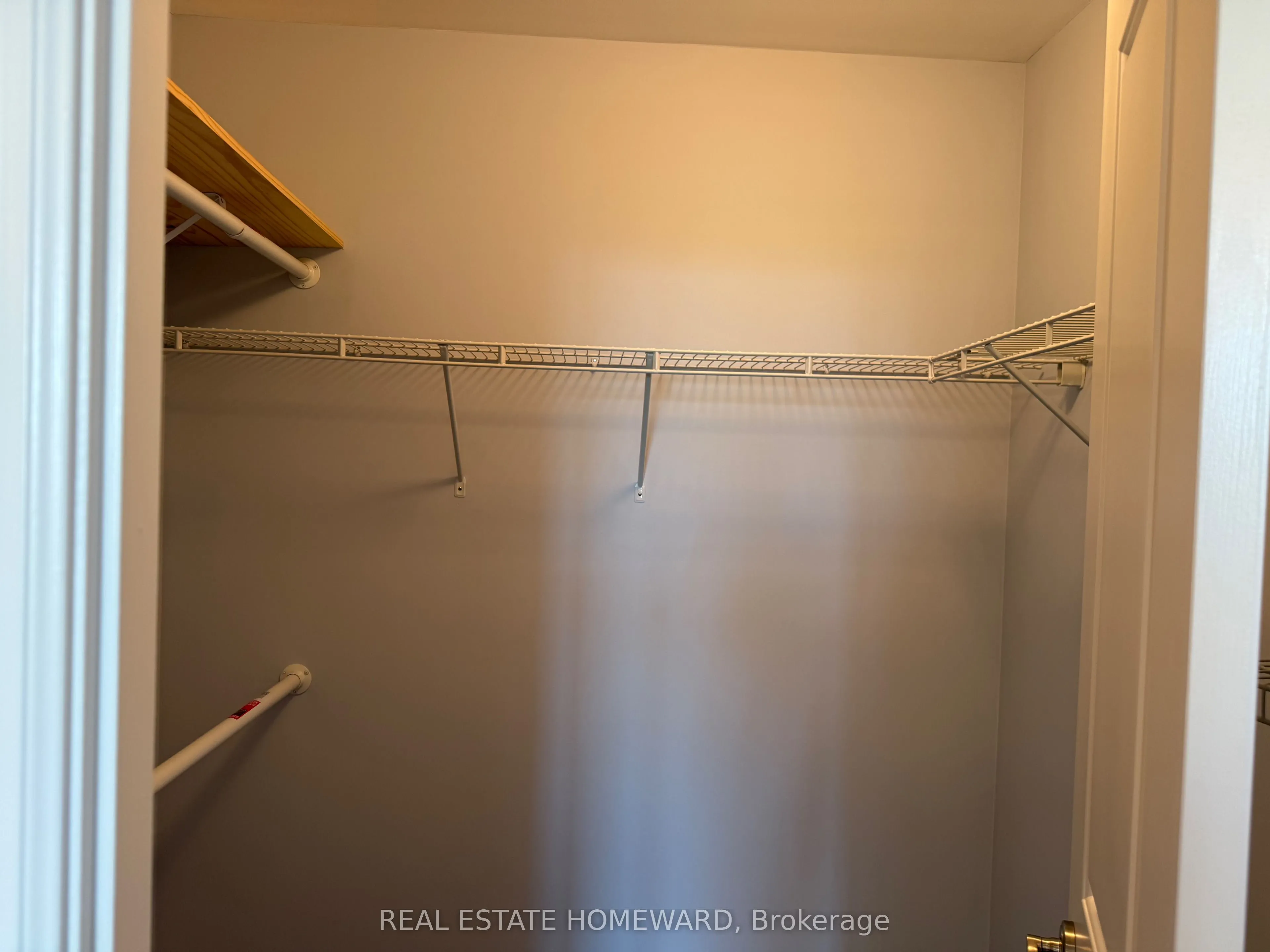 10 Bloorview Place, #714