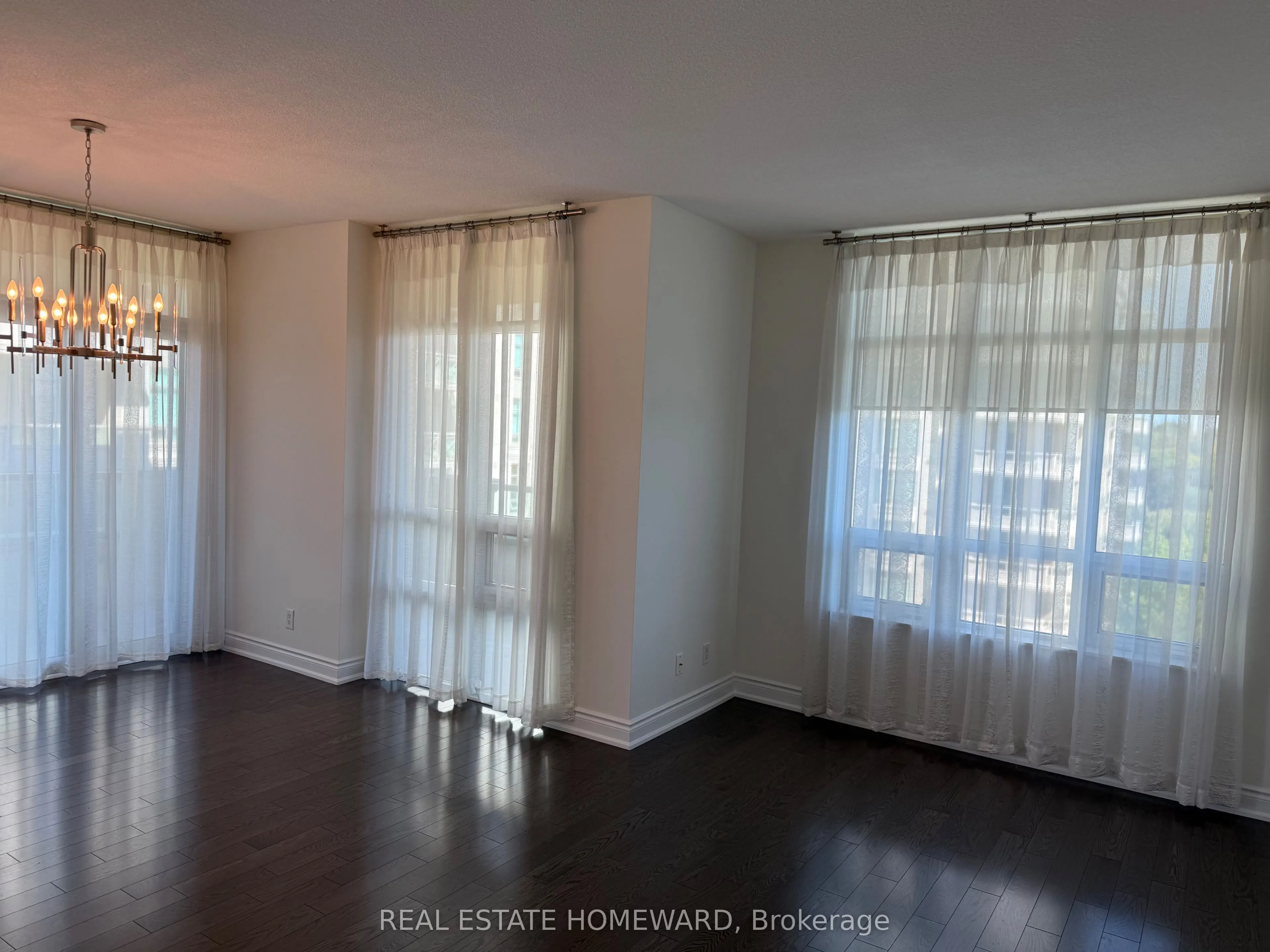 10 Bloorview Place, #714