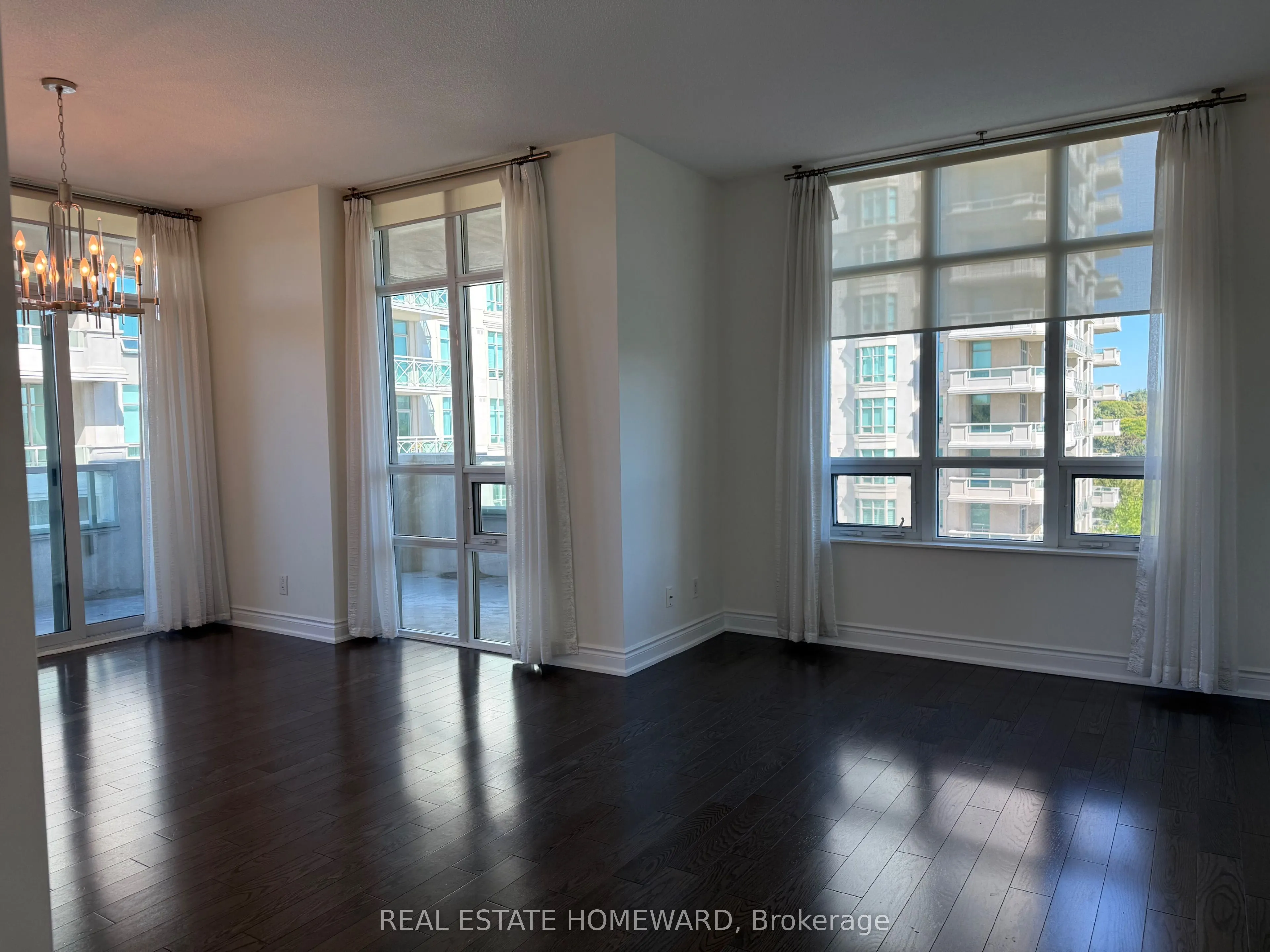 10 Bloorview Place, #714