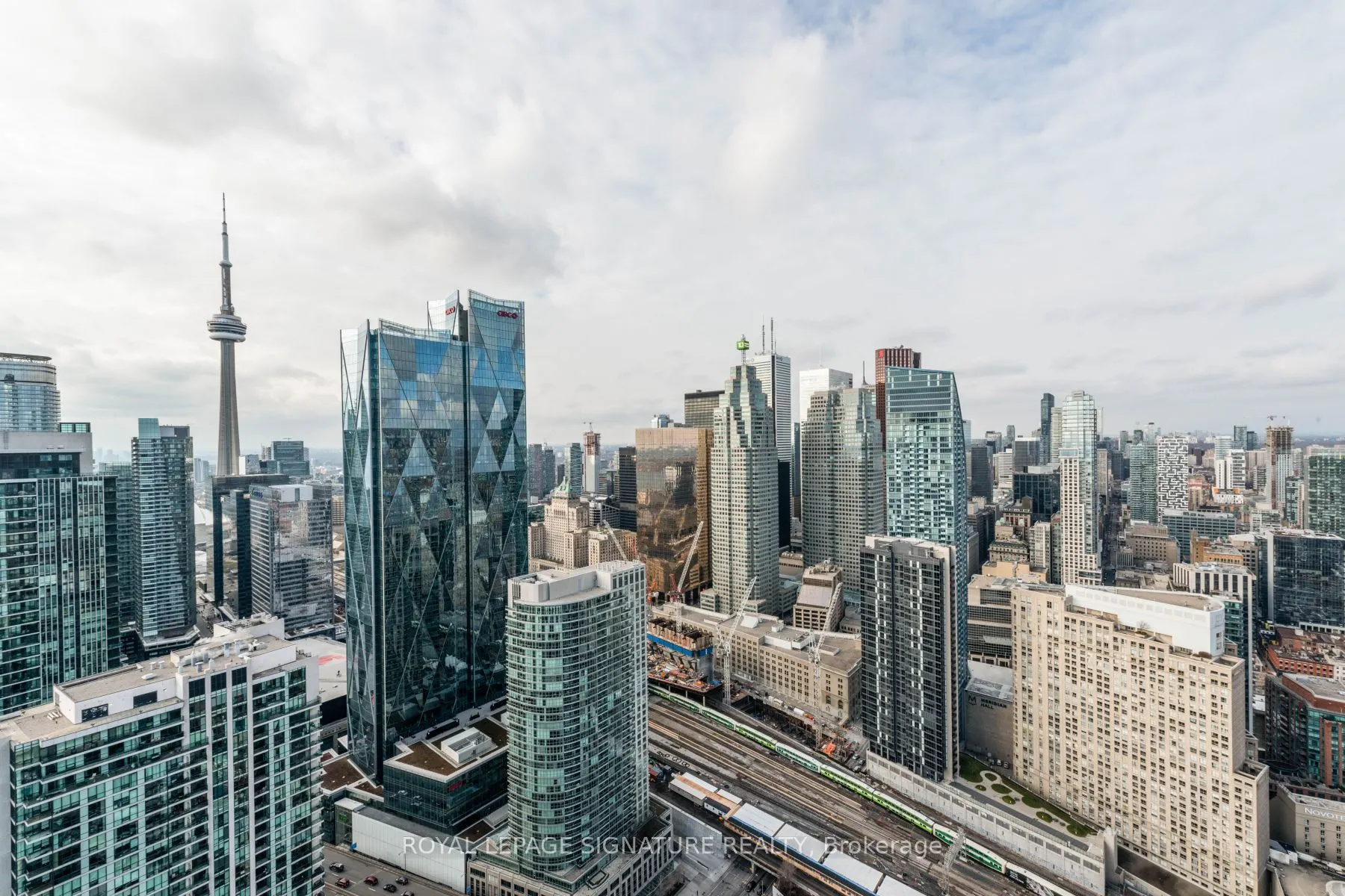 28 Freeland Street, #5306