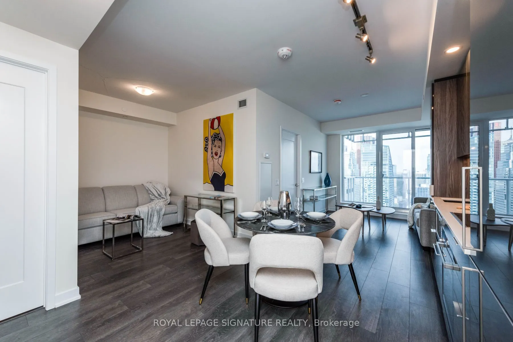 28 Freeland Street, #5306