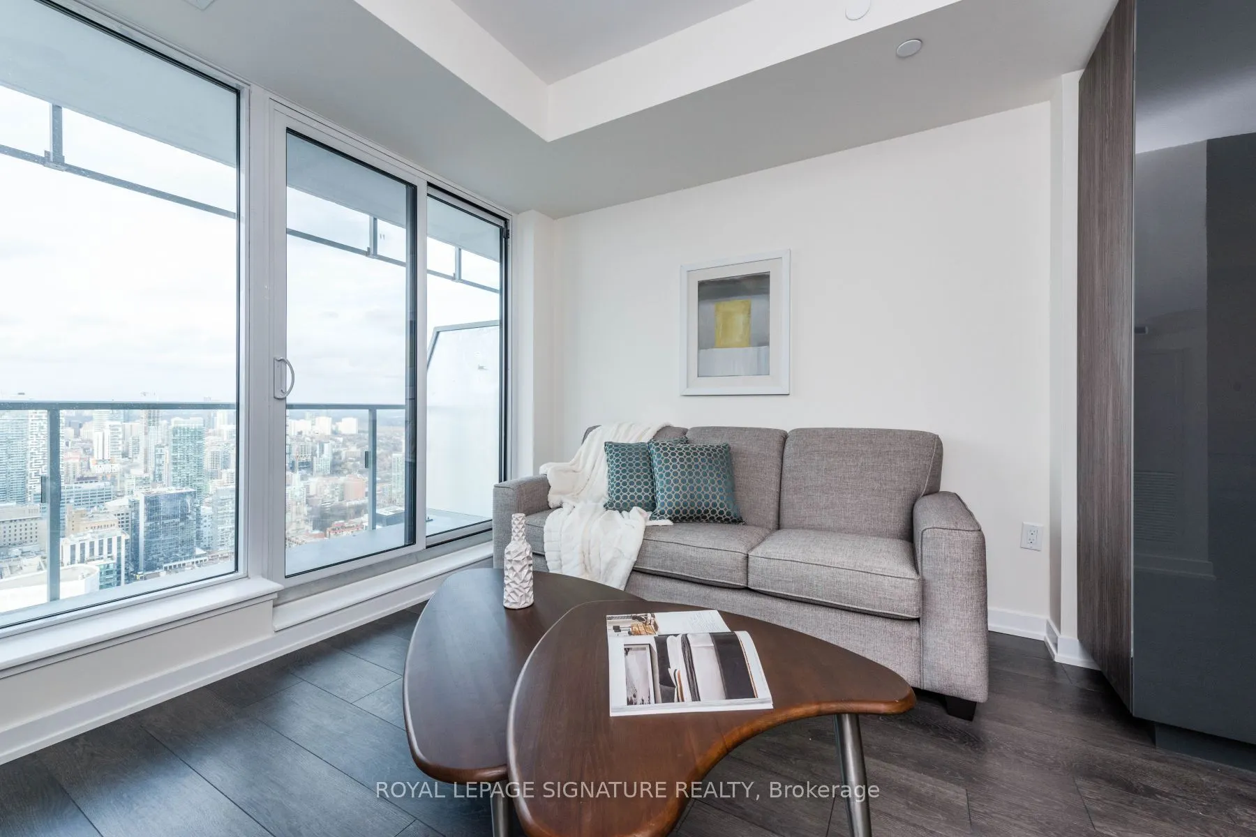 28 Freeland Street, #5306